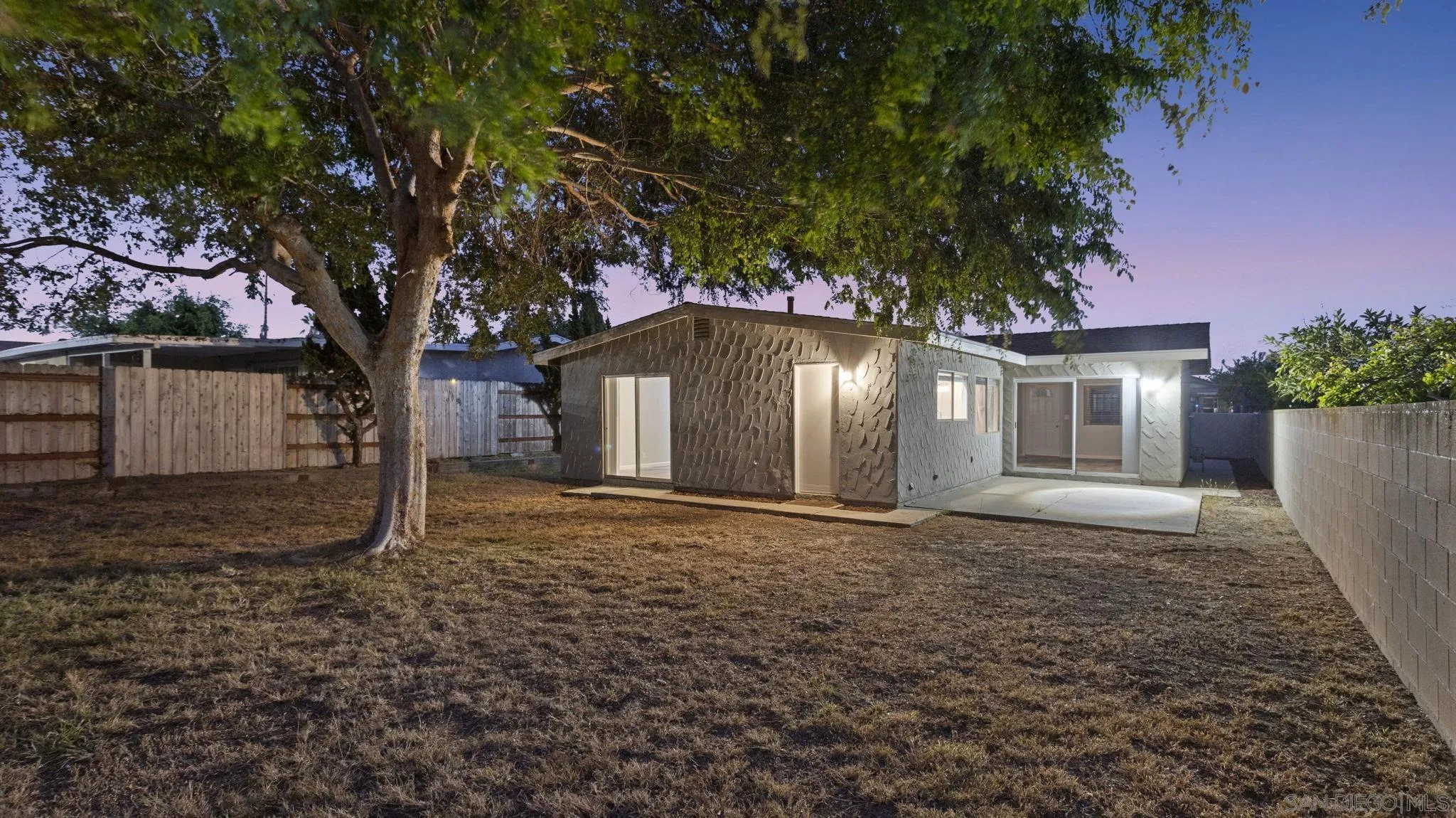 https://cdn.realtyfeed.com/cdn/127/260019393/f91926c5391383ce7a19981140ae1381.webp
