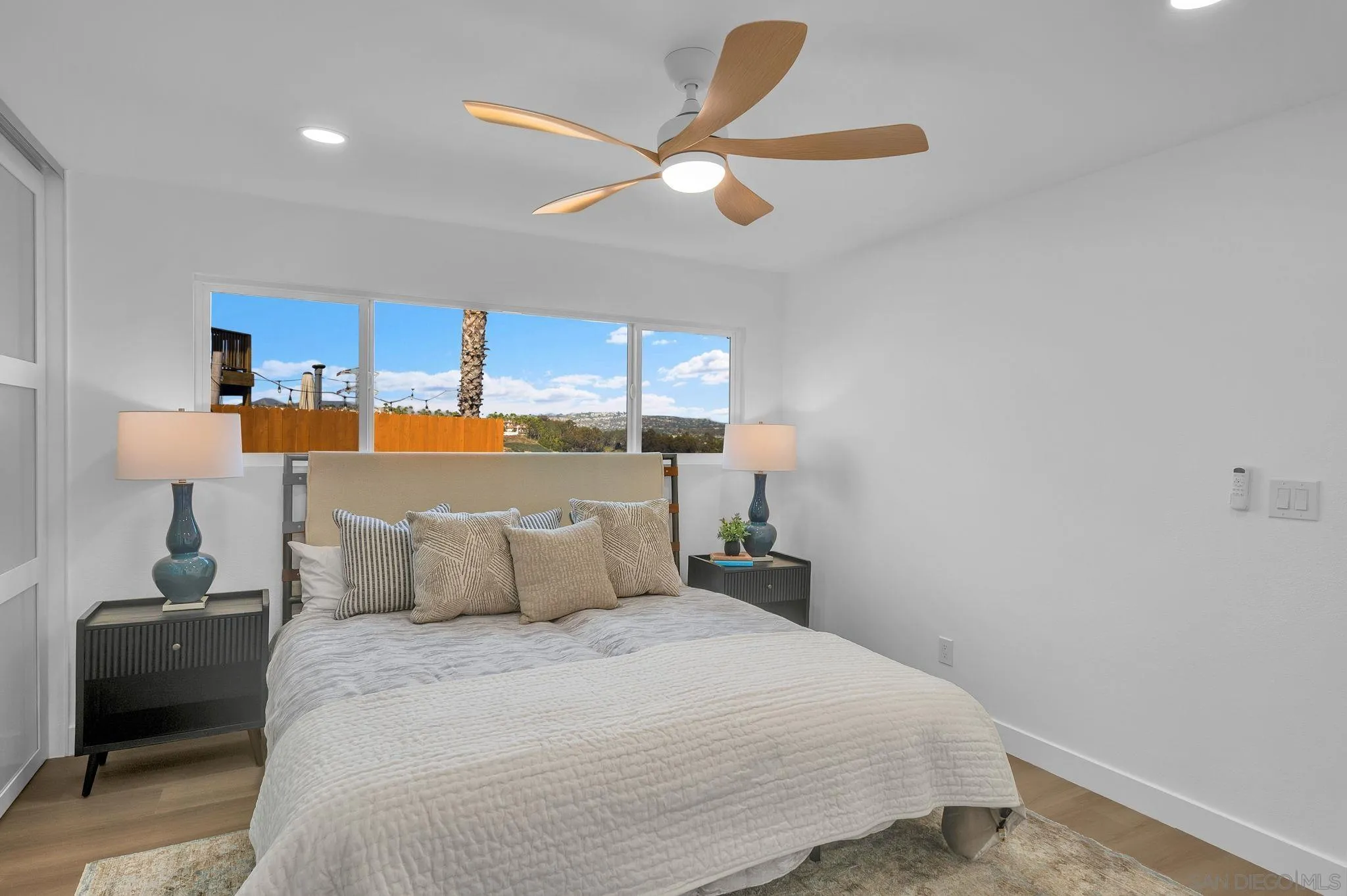 https://cdn.realtyfeed.com/cdn/127/260019394/2085fa8a40355a3c2e1d79c309fdd92e.webp