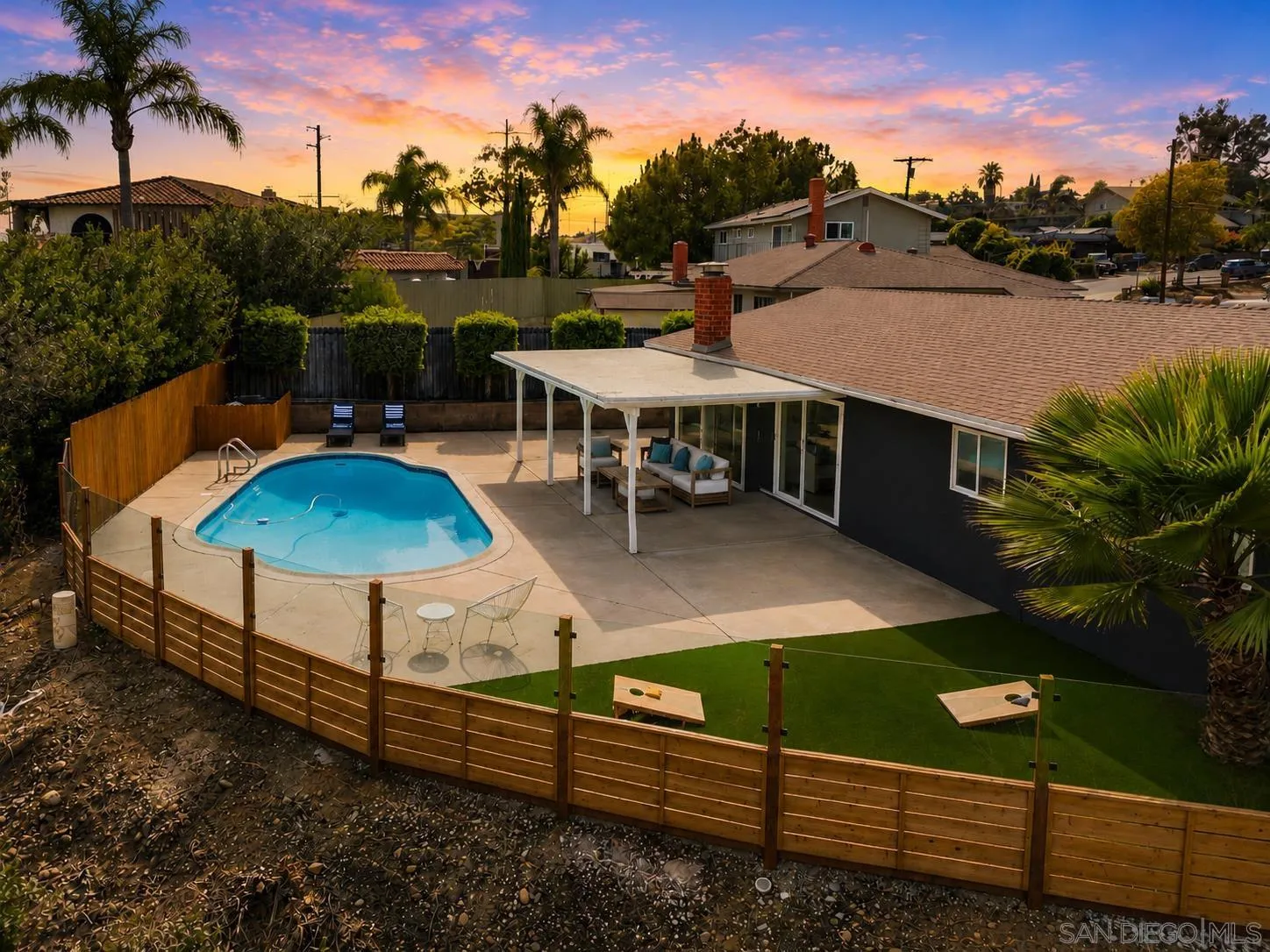 https://cdn.realtyfeed.com/cdn/127/260019394/2cda3c4f6550ac10b5b341b842e1e8d8.webp