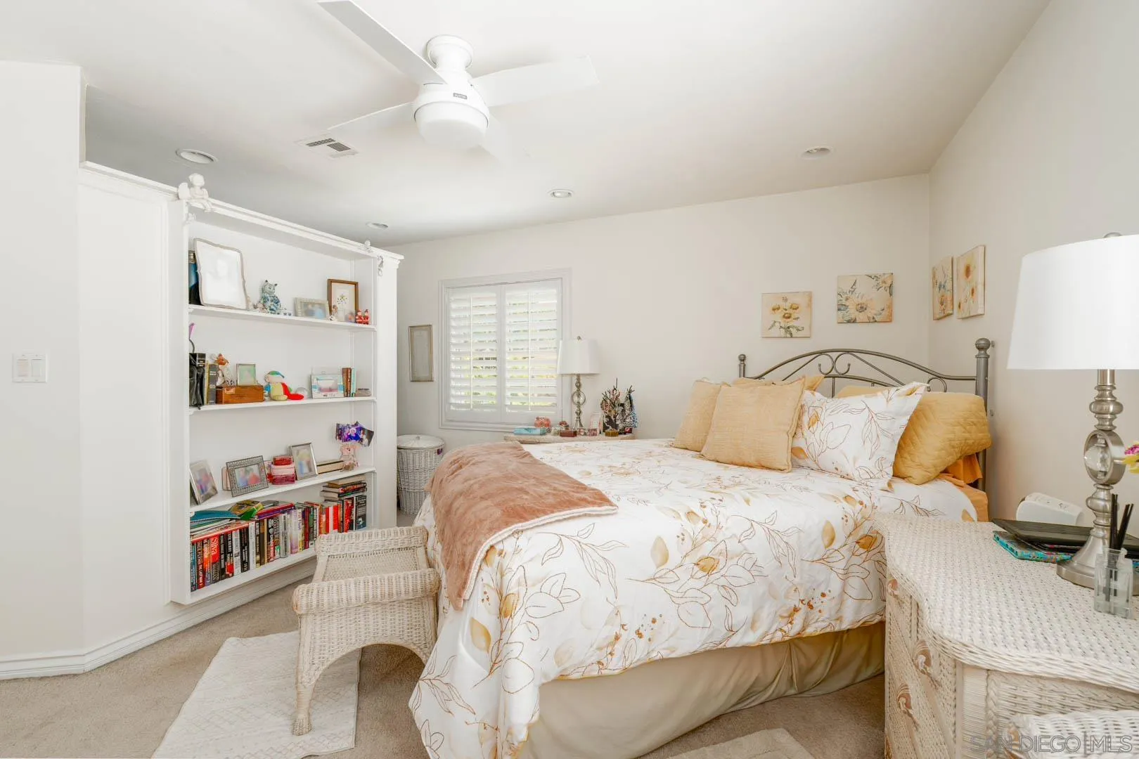 https://cdn.realtyfeed.com/cdn/127/260019396/e287f1adc8b794eb19374f6455daf7b2.webp