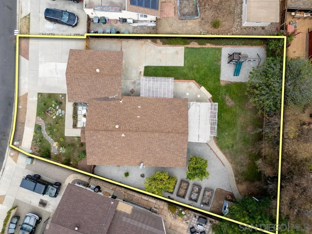 https://cdn.realtyfeed.com/cdn/127/260019399/9480c7b4a77d0f327add219580e24e98.webp