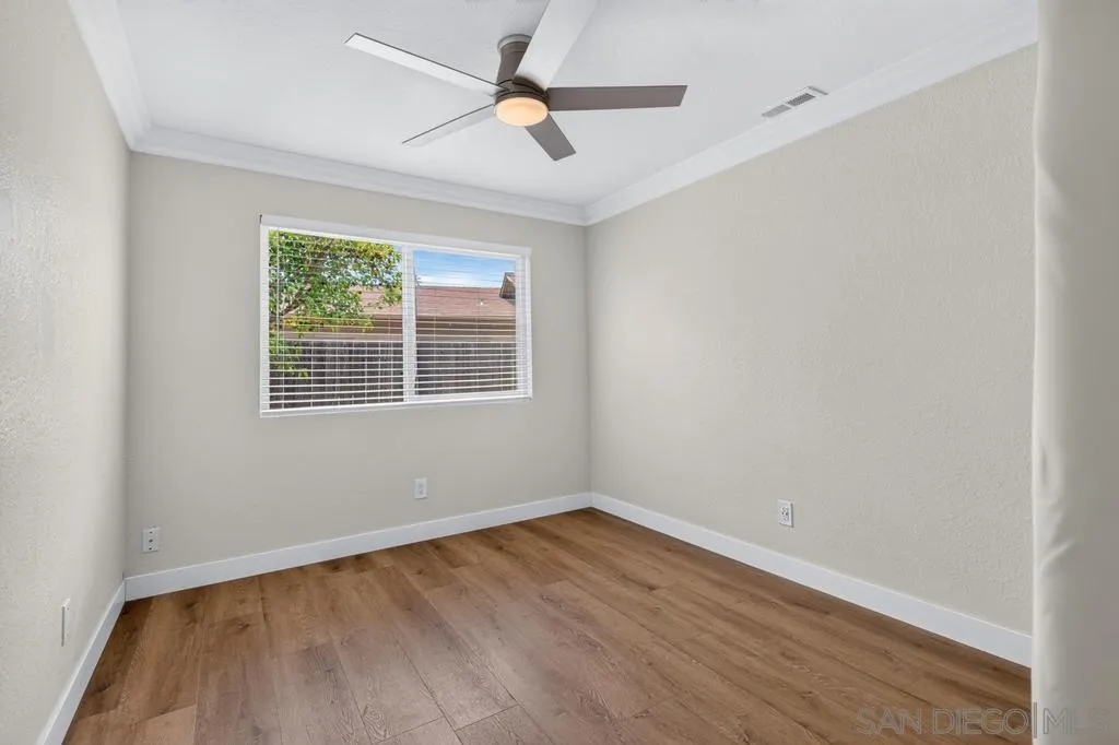 https://cdn.realtyfeed.com/cdn/127/260019399/ab5d36450afef9a28a601798fcfd1d2e.webp