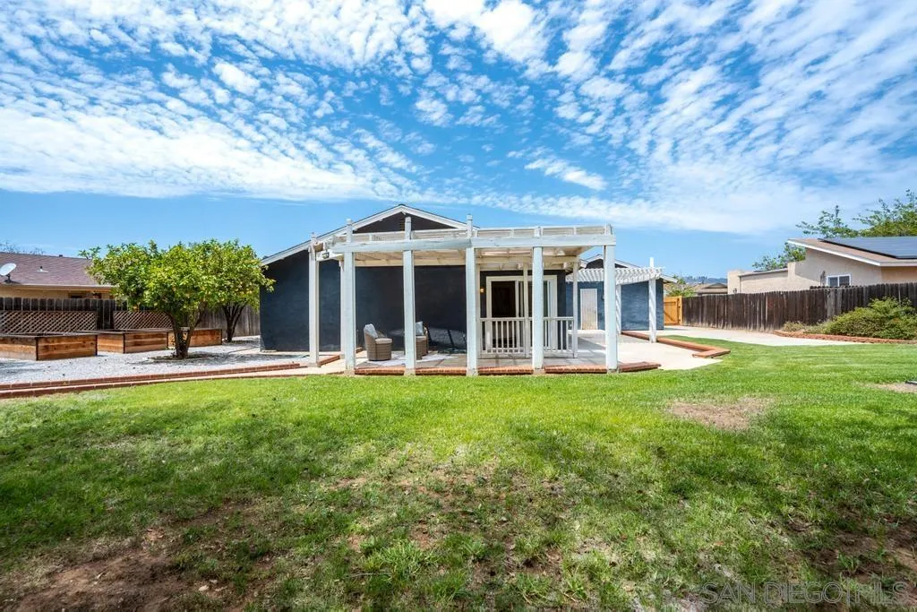 https://cdn.realtyfeed.com/cdn/127/260019399/dbae63ec7488815746d5aa68a5dee2b4.webp