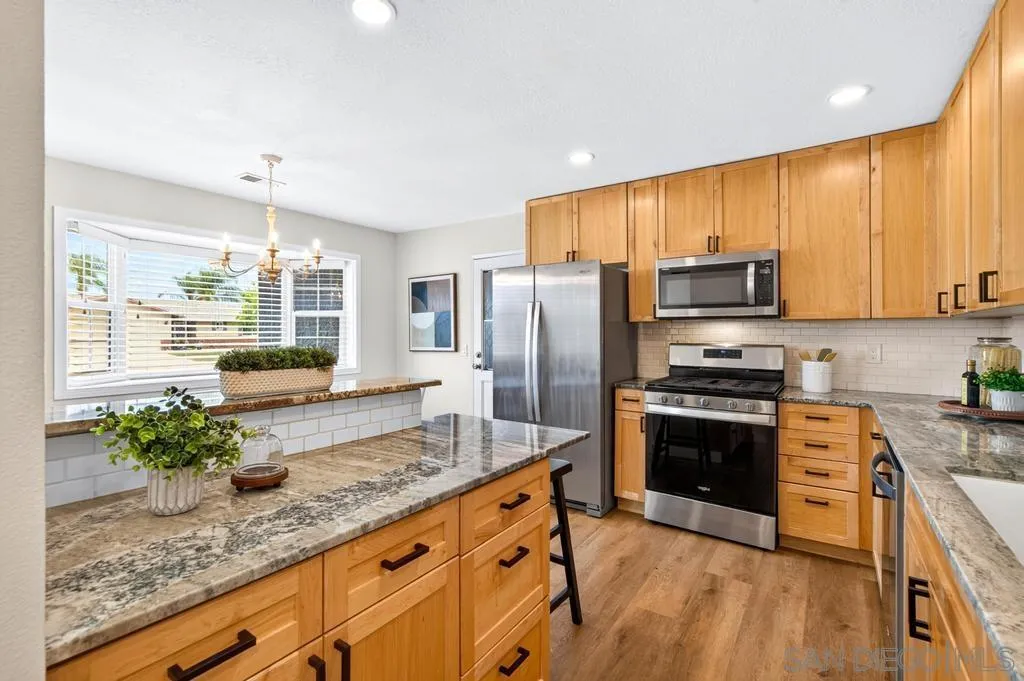 https://cdn.realtyfeed.com/cdn/127/260019399/e37590514b30cb007a3087e9d84930ec.webp
