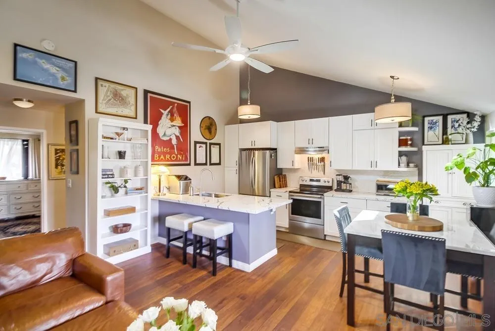 Photo #1: 2600194 Listing: Photo #1