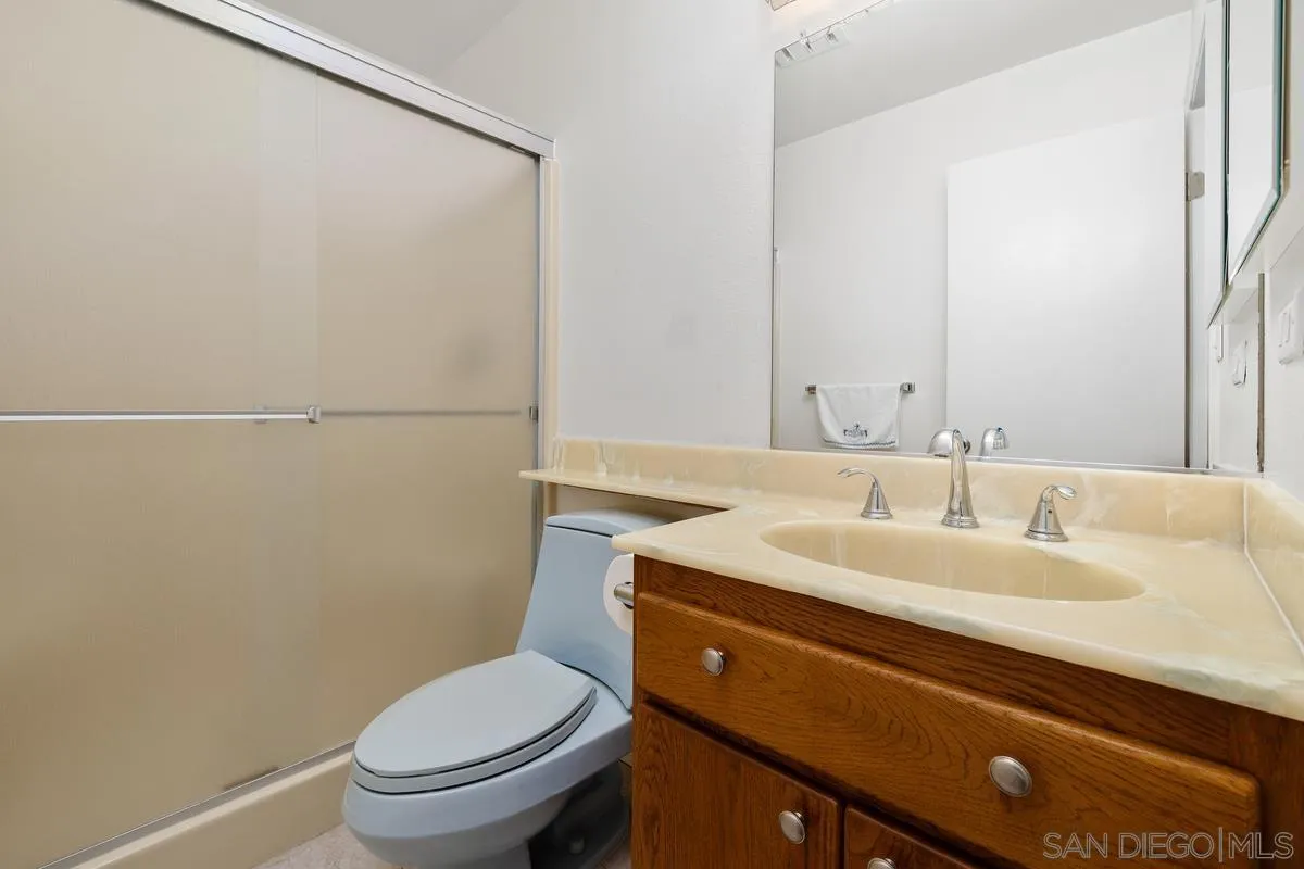 https://cdn.realtyfeed.com/cdn/127/260019400/31fd7a7604d7602016fd04973b847137.webp