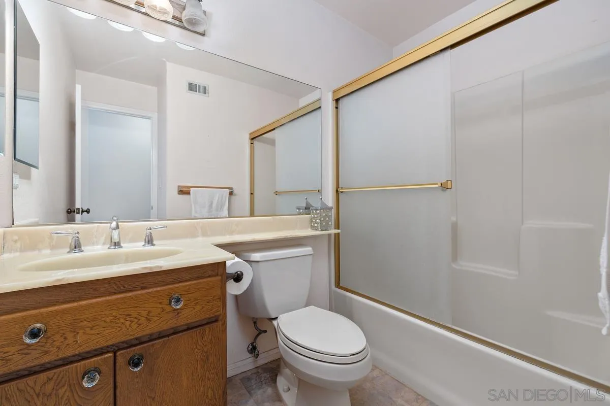 https://cdn.realtyfeed.com/cdn/127/260019400/8814a15f03a167f57f4a798376ccb938.webp