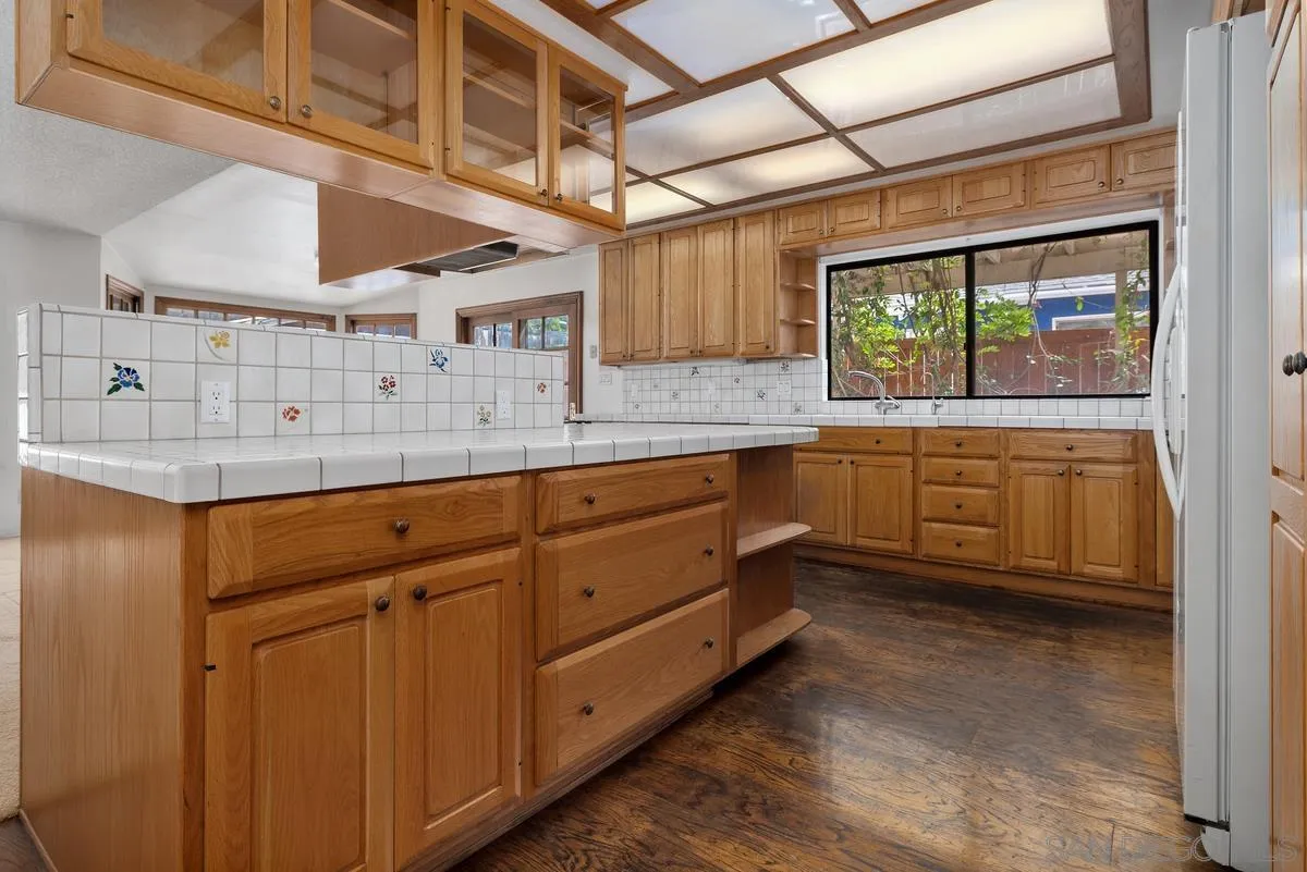 https://cdn.realtyfeed.com/cdn/127/260019400/f832c7eb6b951bd216c5caed43147604.webp