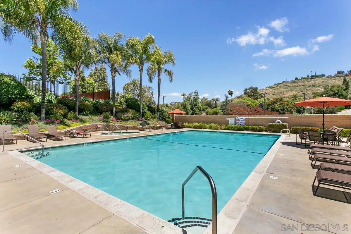 https://cdn.realtyfeed.com/cdn/127/260019402/f8cffa05a4c1a1852c4acc653d4eed25.webp