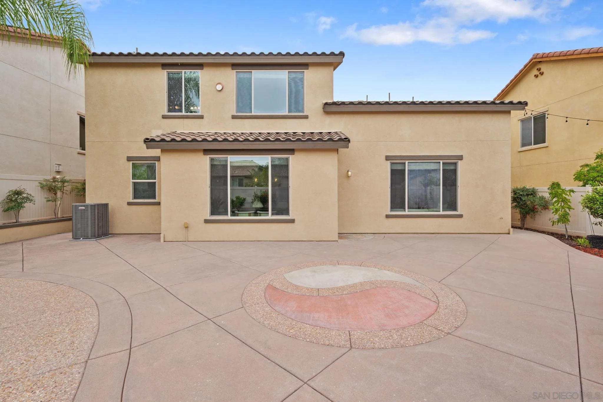 https://cdn.realtyfeed.com/cdn/127/260019403/9e245e5c7dd0b458df751f40675c15ba.webp