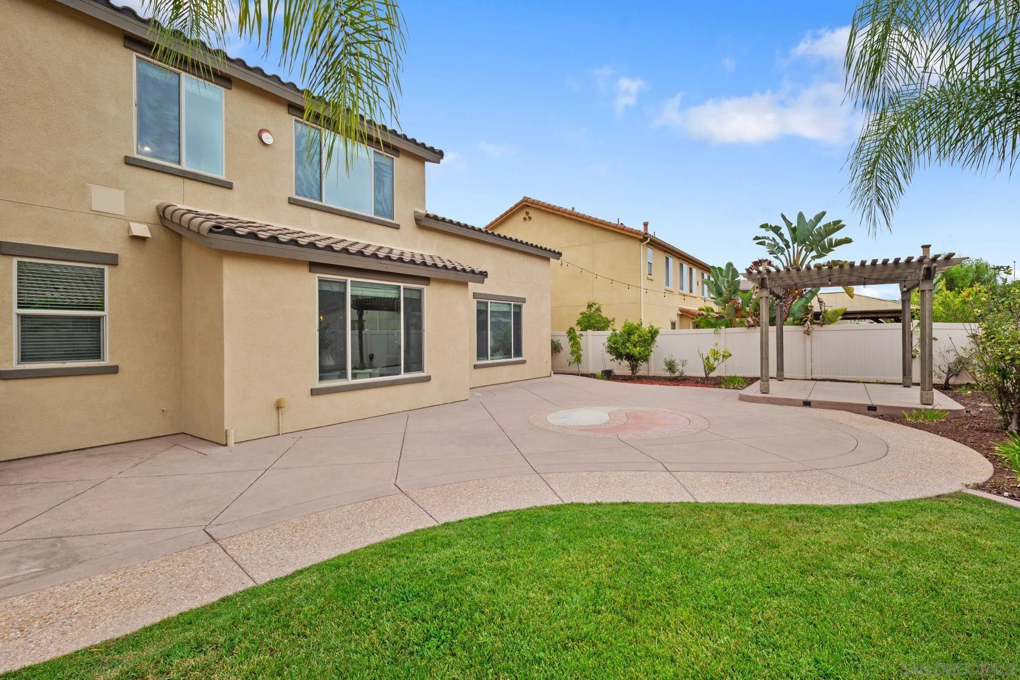 https://cdn.realtyfeed.com/cdn/127/260019403/ab48ac371ed6d7b1d64a7391595c1ad8.webp