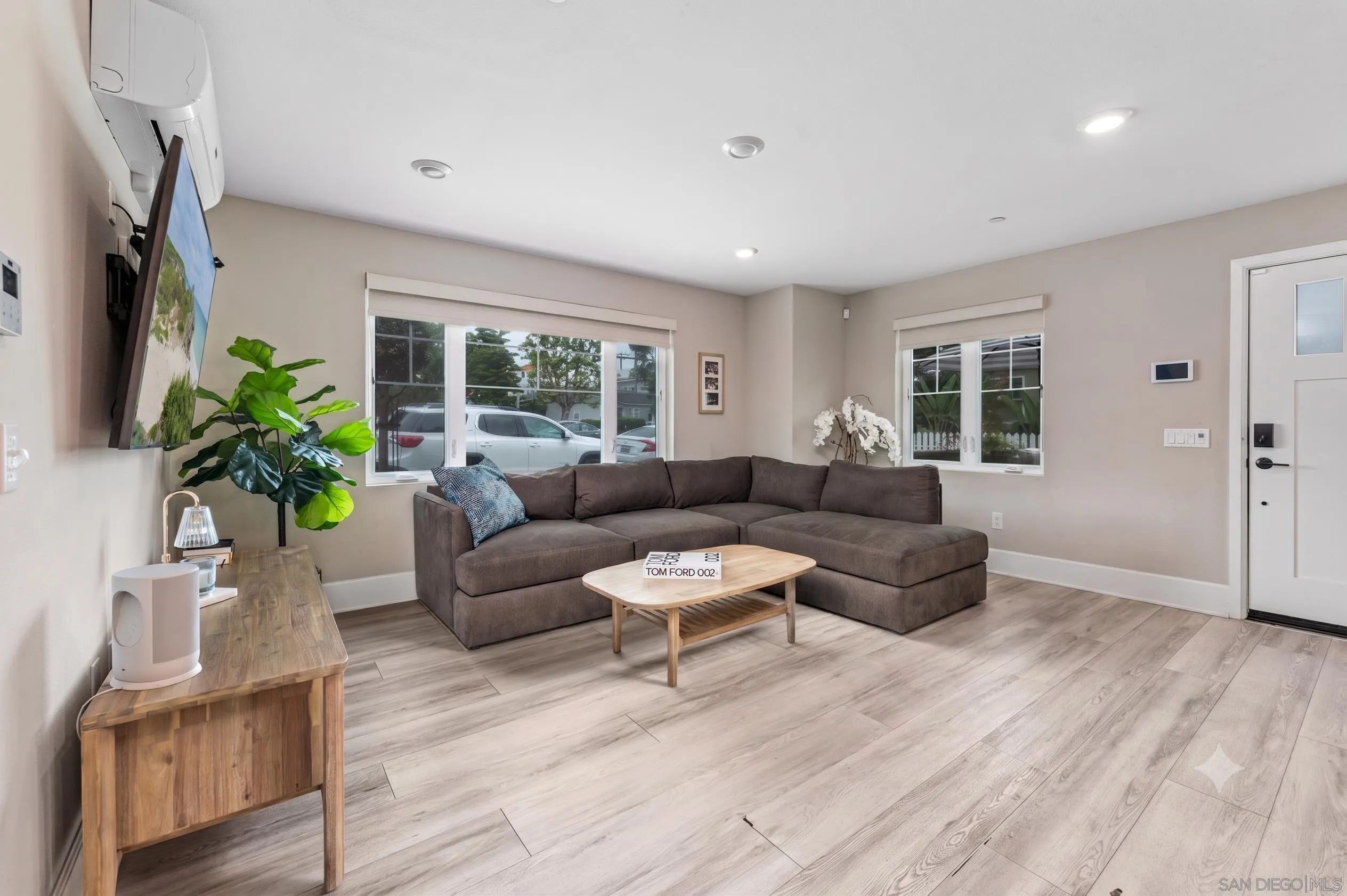 Photo #6: 260019407 Listing: Photo #6