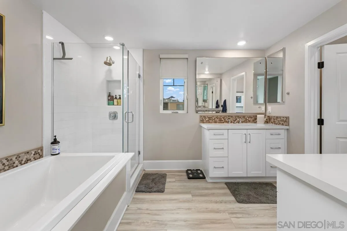 Photo #15: 260019407 Listing: Photo #15