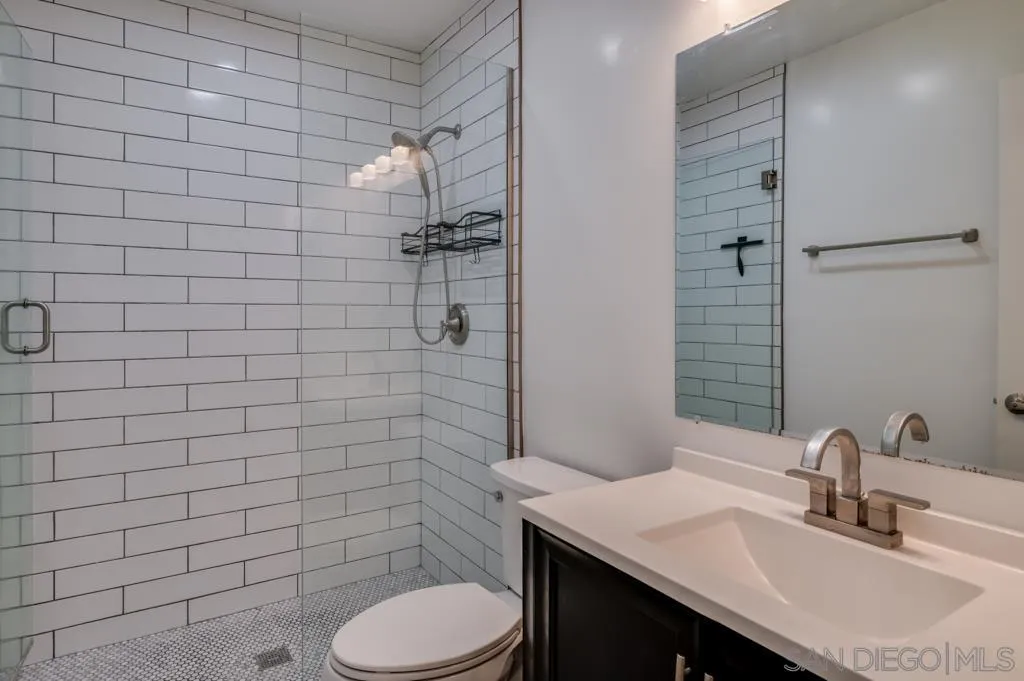 https://cdn.realtyfeed.com/cdn/127/260019411/d9bcf2b0b8a41528c81f1964e71e4c42.webp