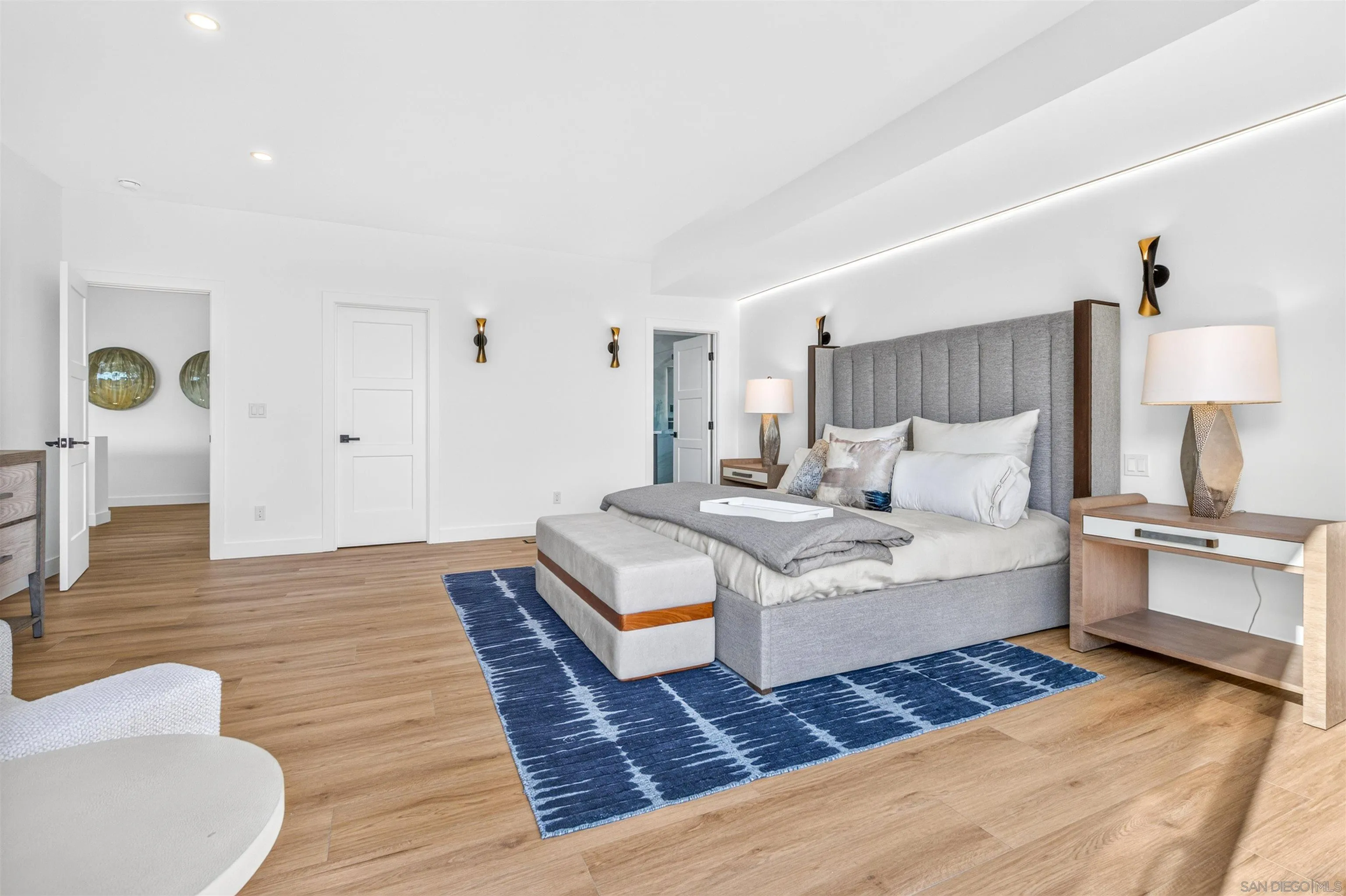 https://cdn.realtyfeed.com/cdn/127/260019412/82e00d133b29d3405a1b72076862038c.webp