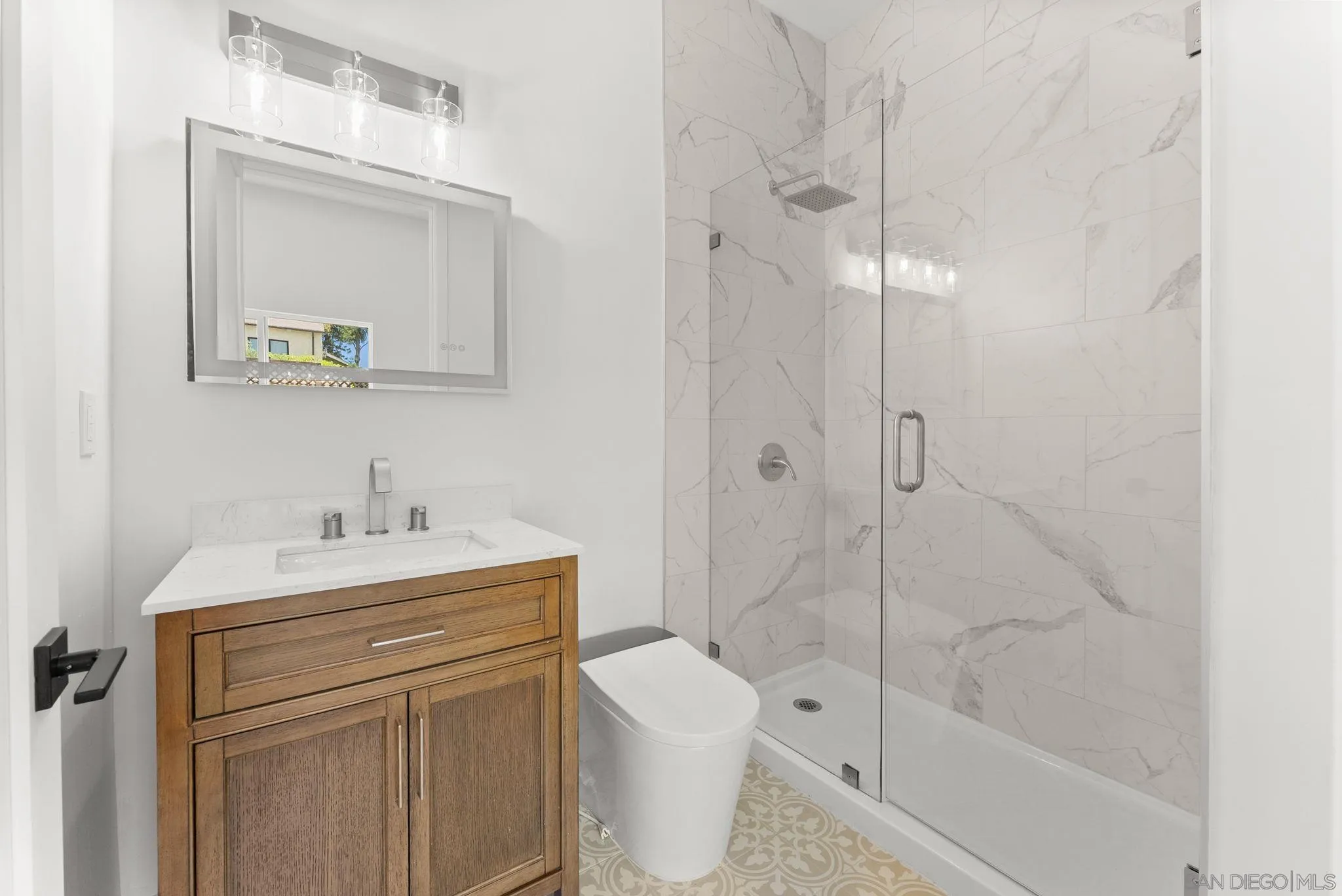 https://cdn.realtyfeed.com/cdn/127/260019424/823fd484008c140f97b9c92cfe4ac218.webp