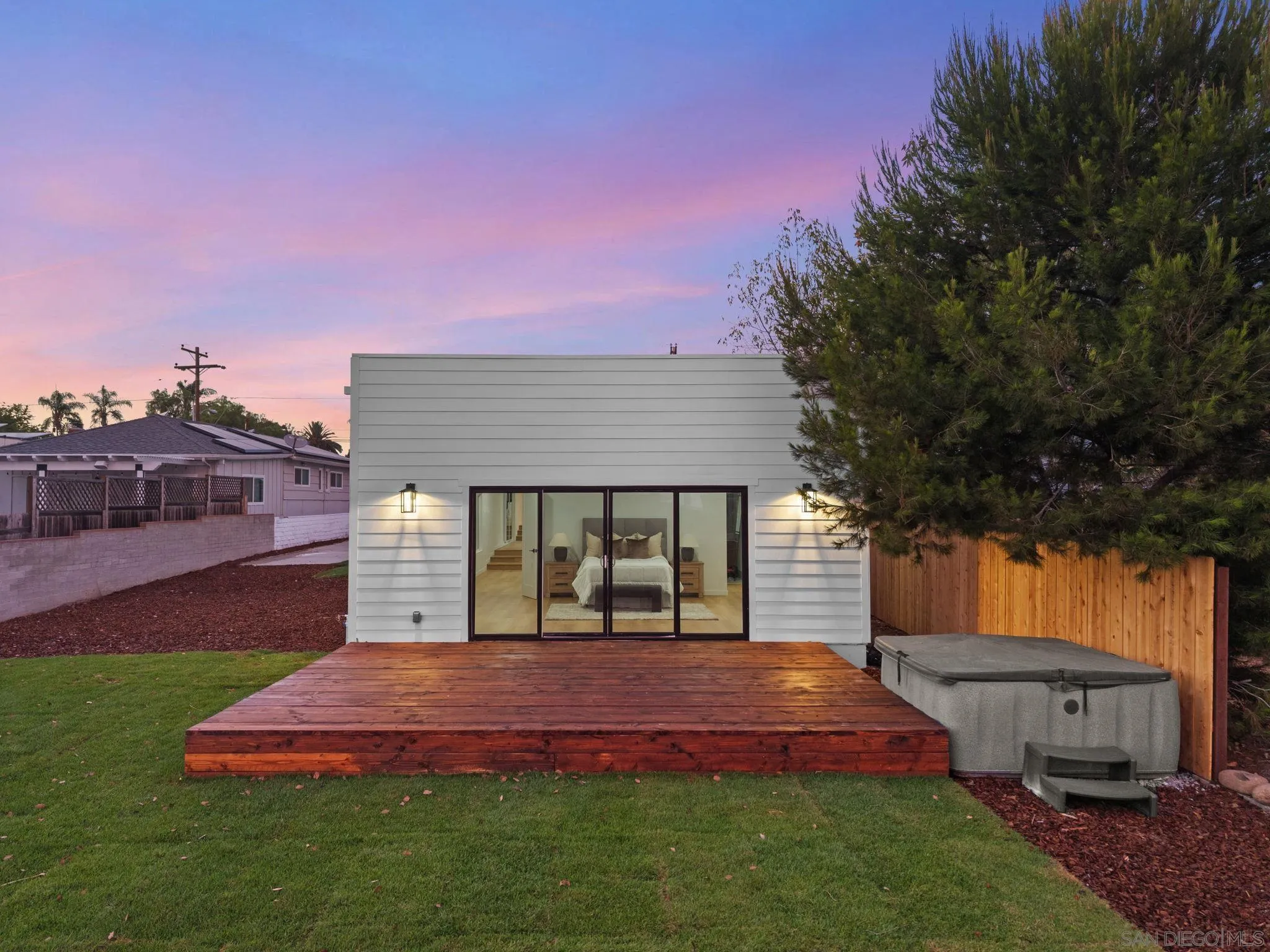 https://cdn.realtyfeed.com/cdn/127/260019424/c5b23b8ddb51c1d60b9268b1b6e15ca1.webp