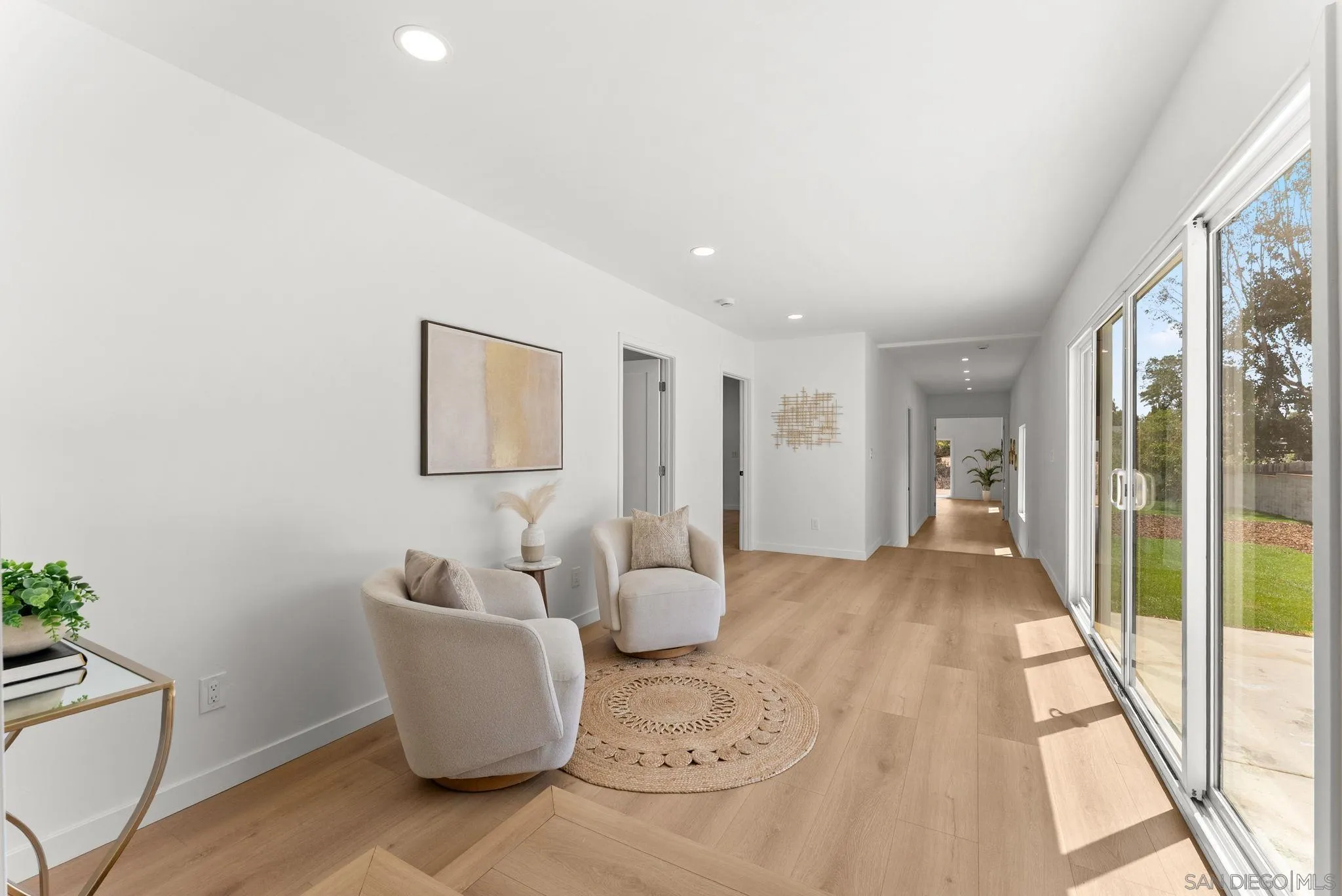 https://cdn.realtyfeed.com/cdn/127/260019424/f13eab773d8ccb85ec98f816f798ada9.webp