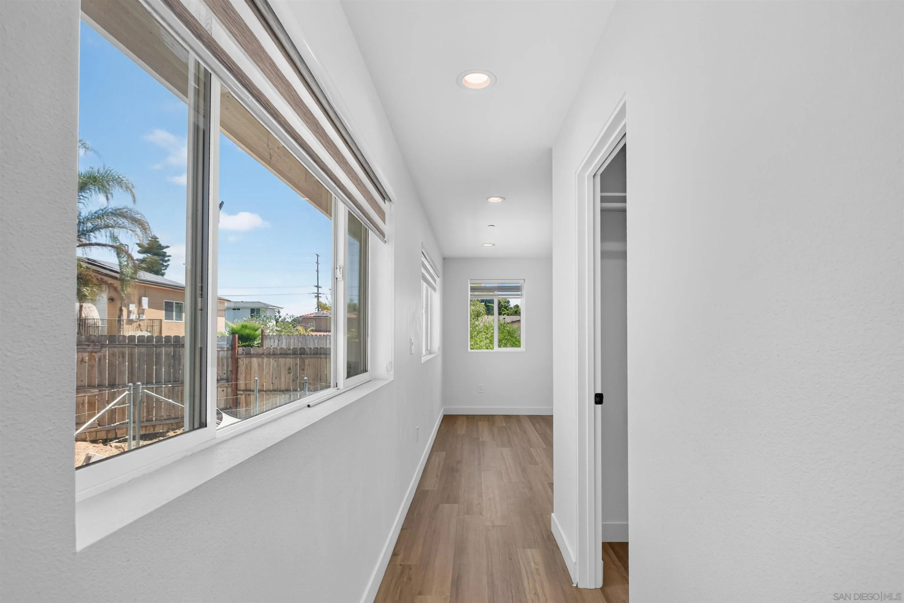 https://cdn.realtyfeed.com/cdn/127/260019426/0ea6e9686562933302fd1cb6fcd541ed.webp