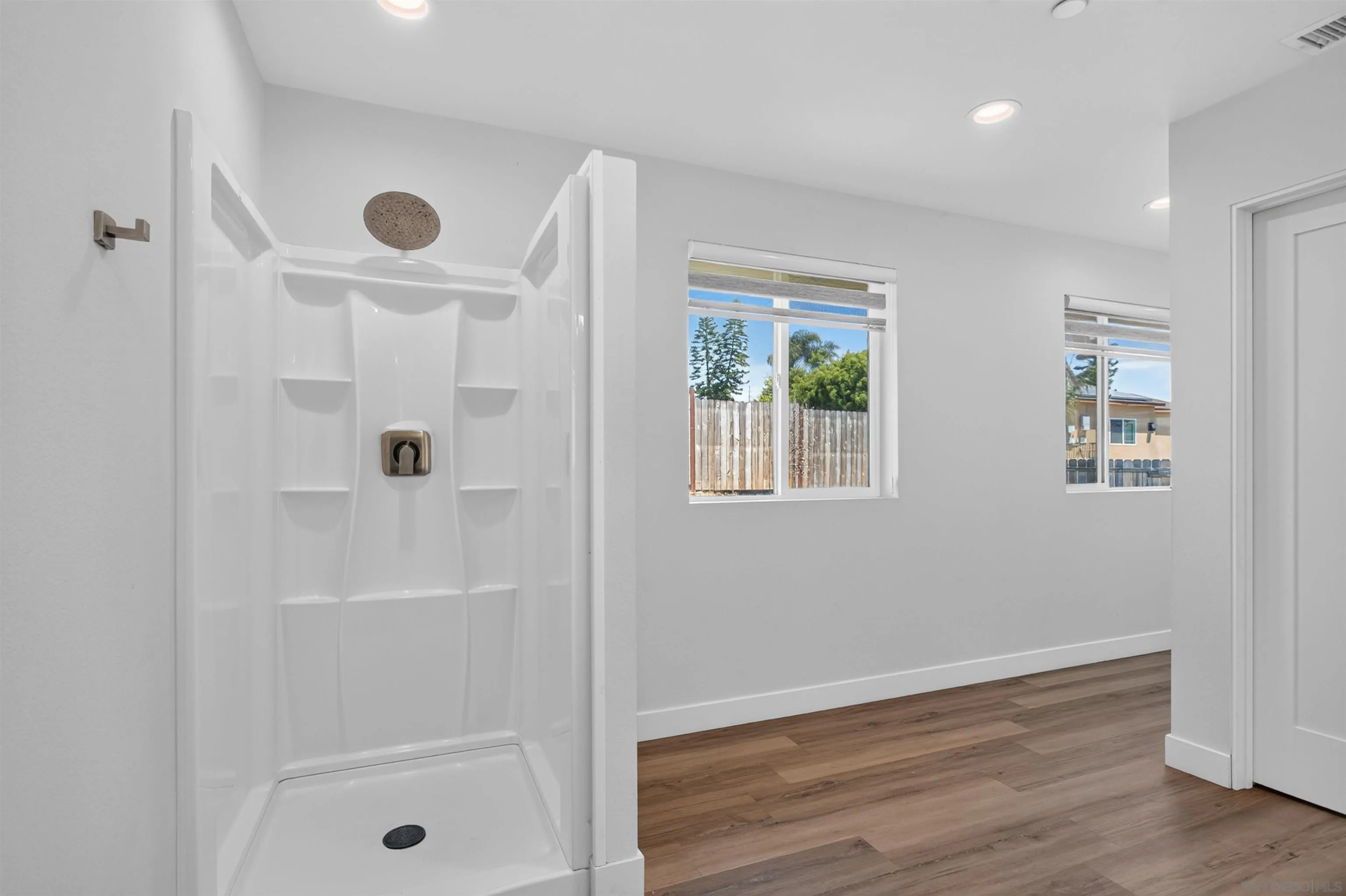 https://cdn.realtyfeed.com/cdn/127/260019426/9304e905a98df9b0819cc1b6984ab981.webp