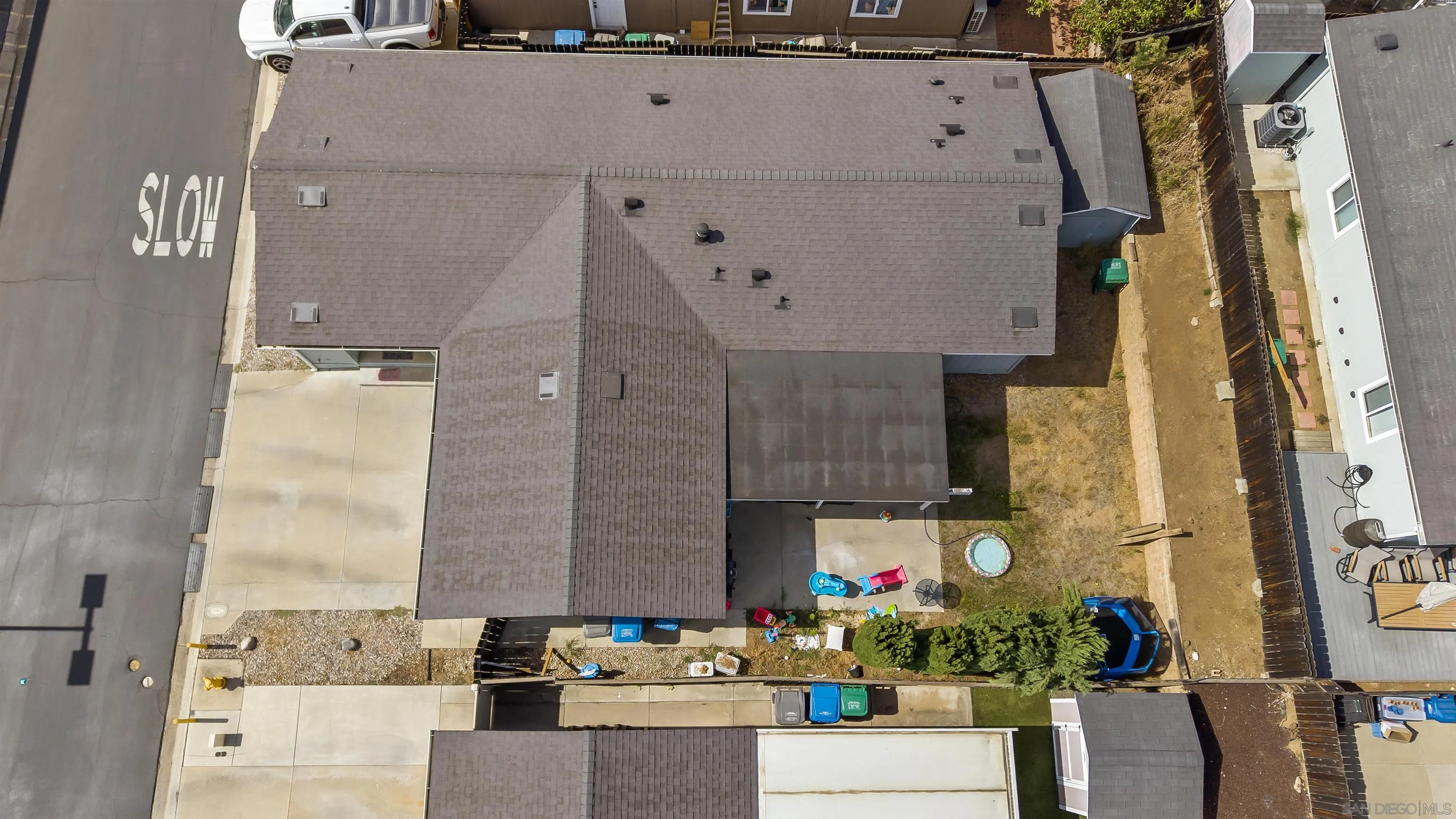 https://cdn.realtyfeed.com/cdn/127/260019427/bc6c5b941900c889f89f2383484b3ca8.webp