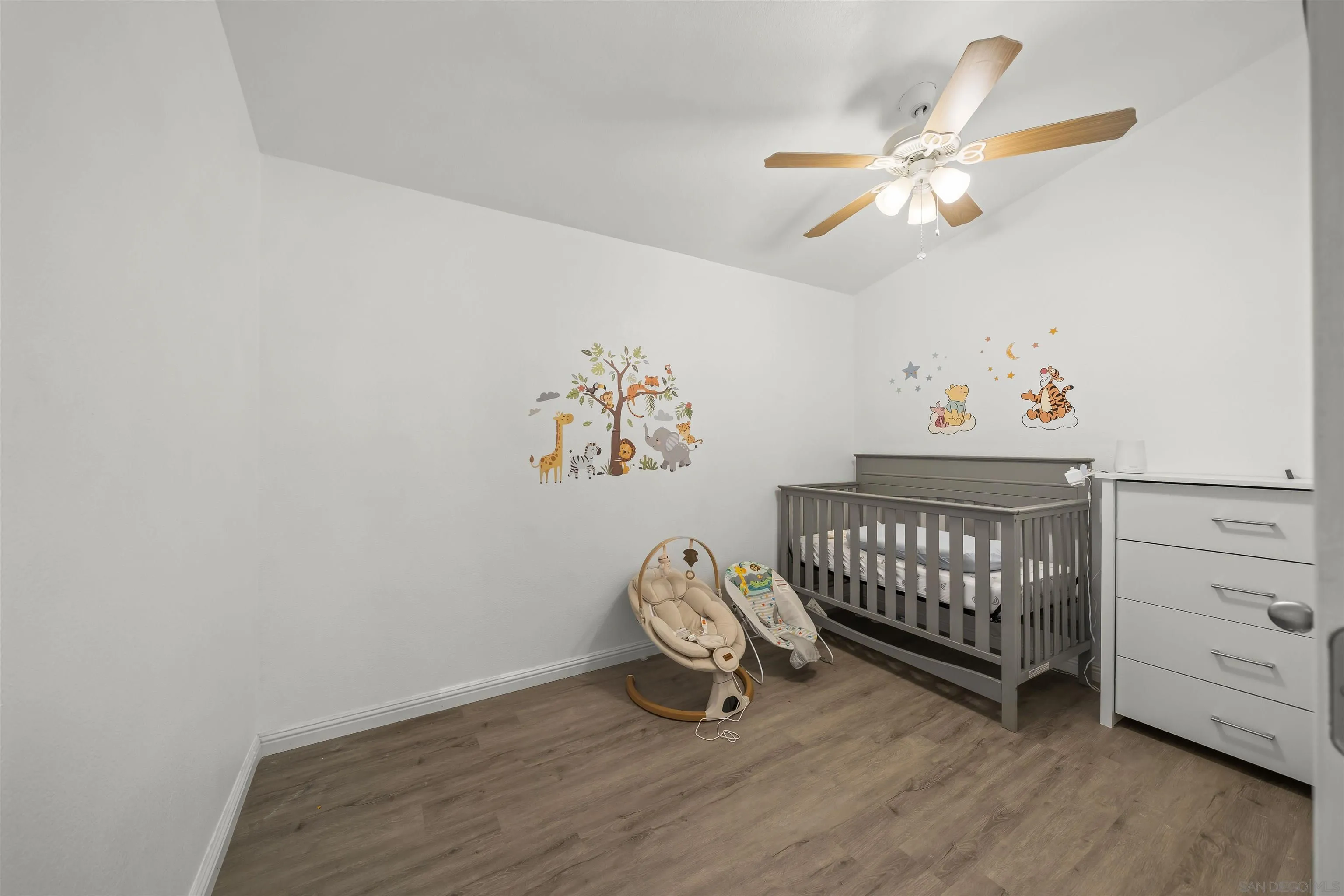 https://cdn.realtyfeed.com/cdn/127/260019427/bf79b054df25ed3a0362a6b7728d9640.webp