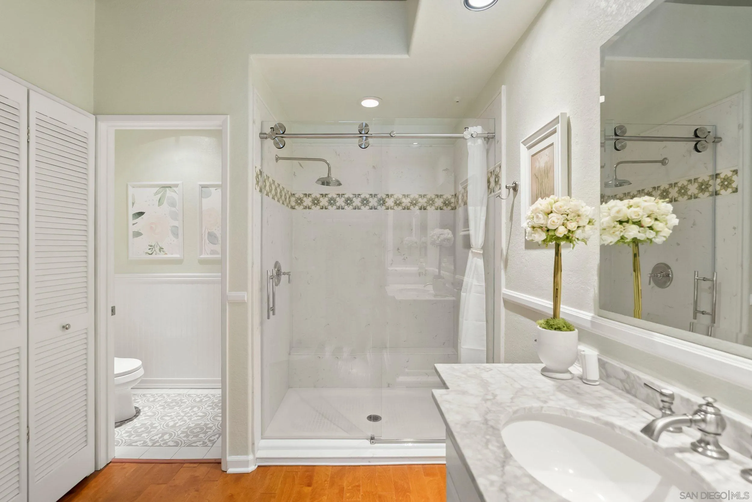 https://cdn.realtyfeed.com/cdn/127/260019430/a2ec2ed3e5179eb20d13391ade8e3436.webp