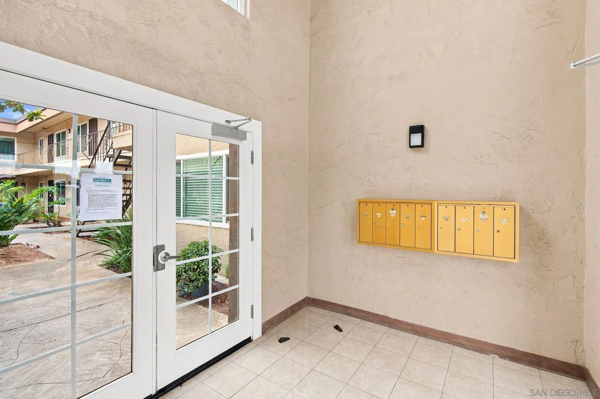 Photo #12: 260019431 Listing: Photo #12