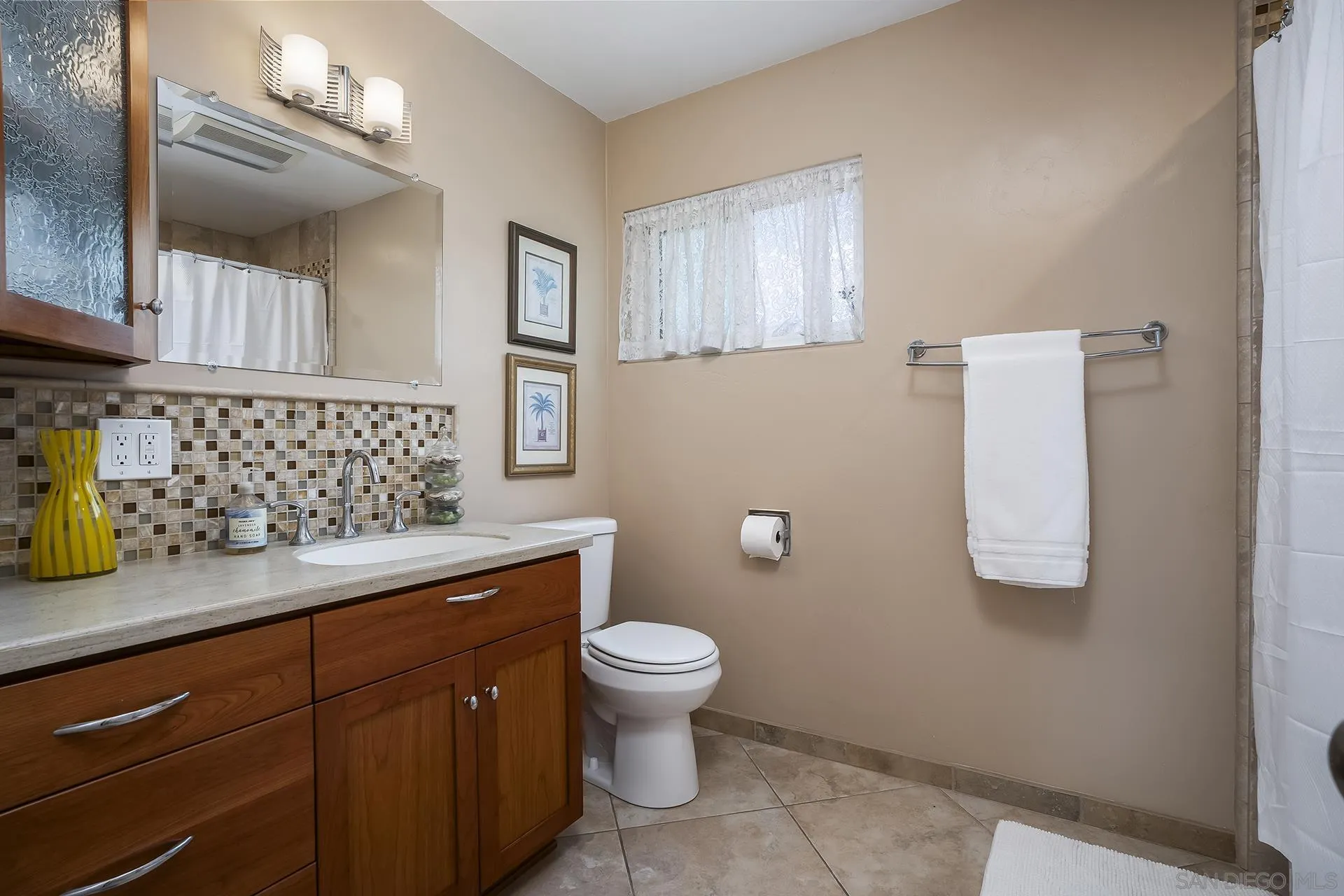 https://cdn.realtyfeed.com/cdn/127/260019433/06b87b236c5aa7e5394c7300a72e1a7a.webp