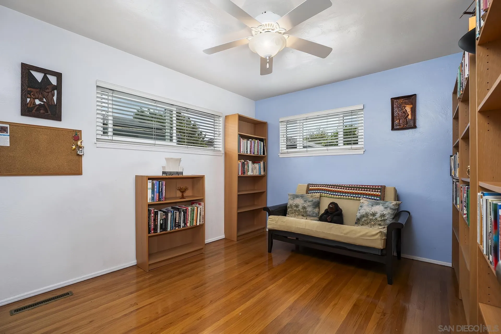 https://cdn.realtyfeed.com/cdn/127/260019433/a34431d69e9c379f08782859e73b2245.webp