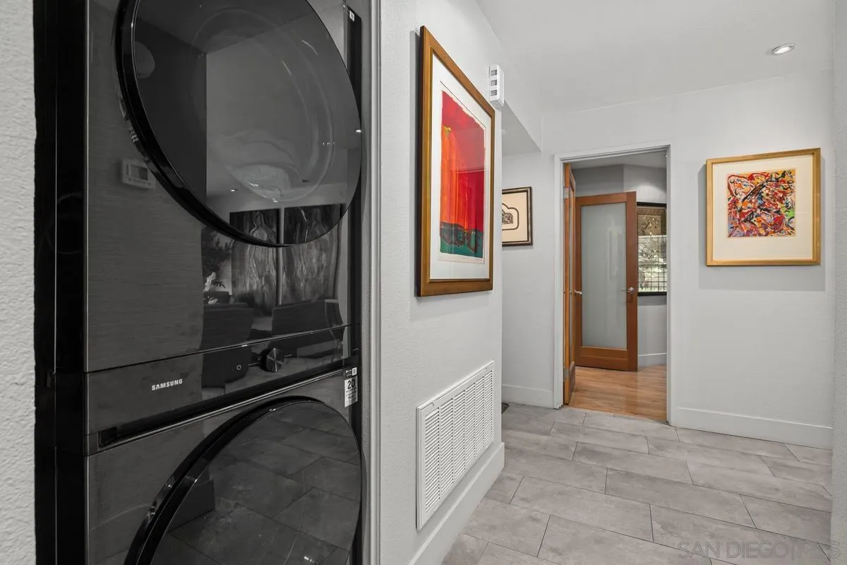 Photo #6: 260019436 Listing: Photo #6