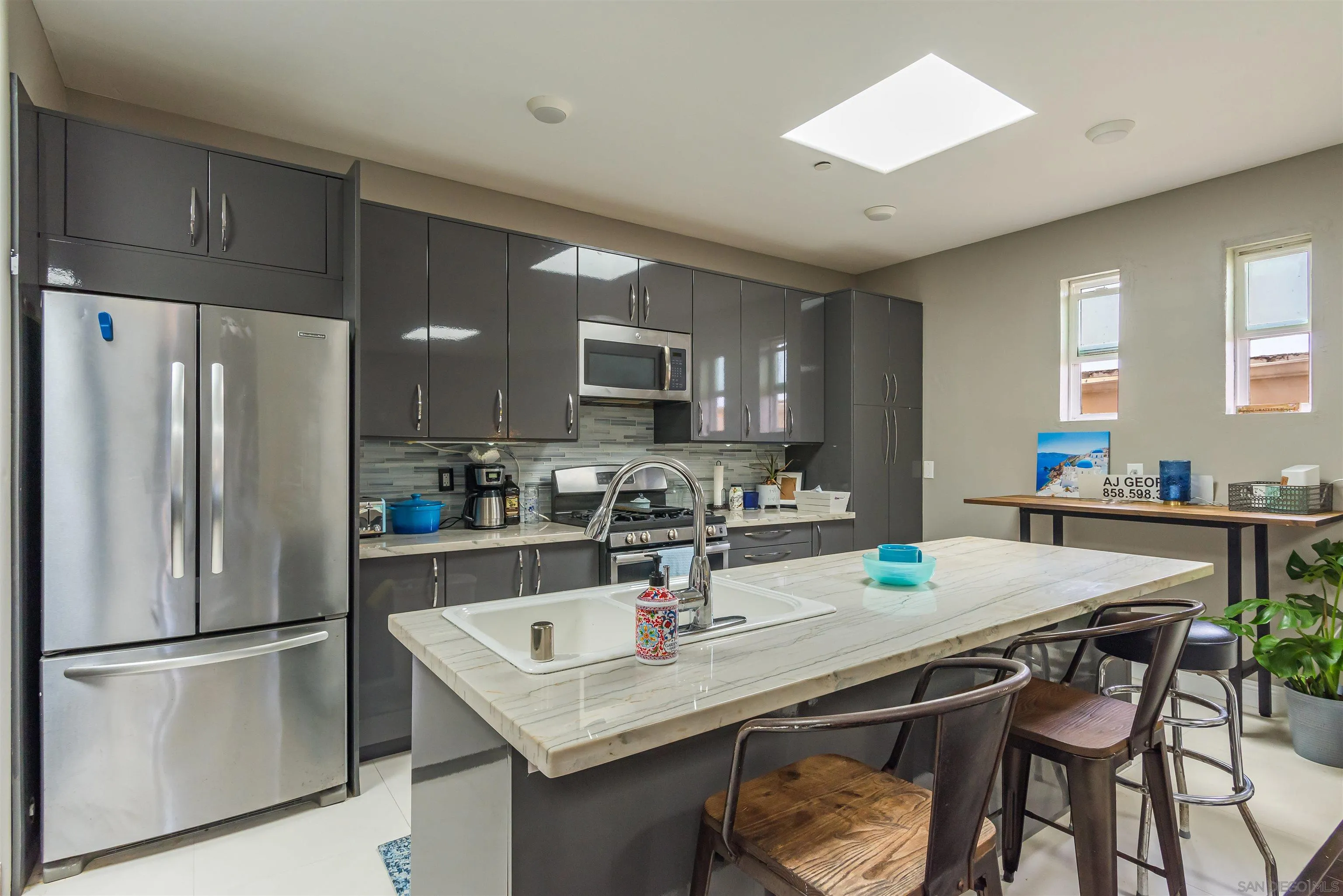 4741 Point Loma Ave Unit 201, San Diego, CA 92106 - Photo 3 of 50, San Diego, CA