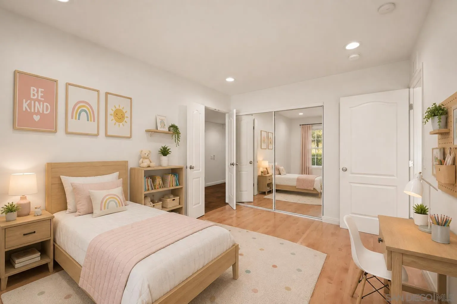 https://cdn.realtyfeed.com/cdn/127/260019438/f0c60dd009f48d1d225b6b6a2ef37ceb.webp