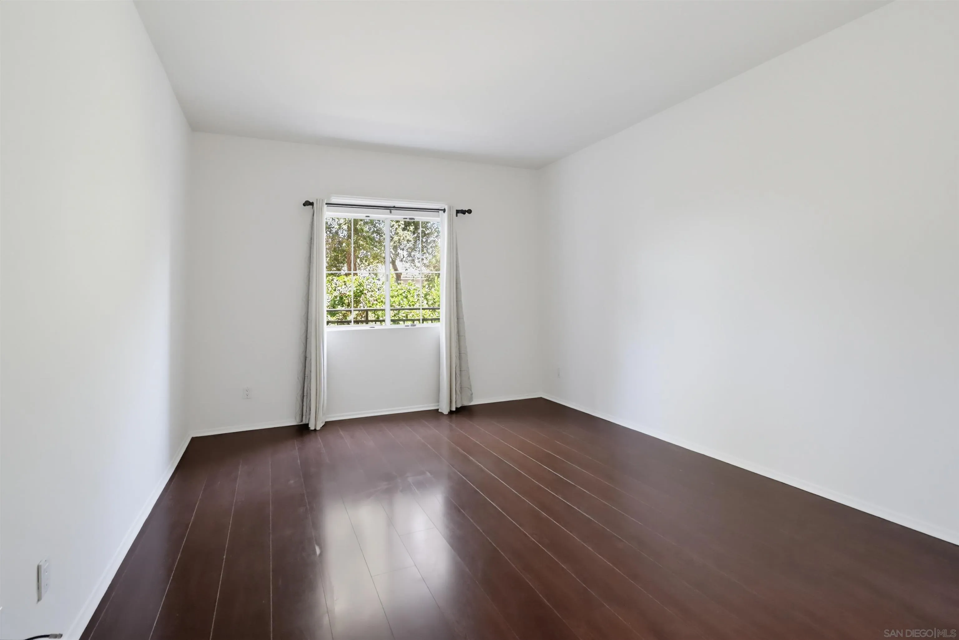 Photo #11: 260019443 Listing: Photo #11