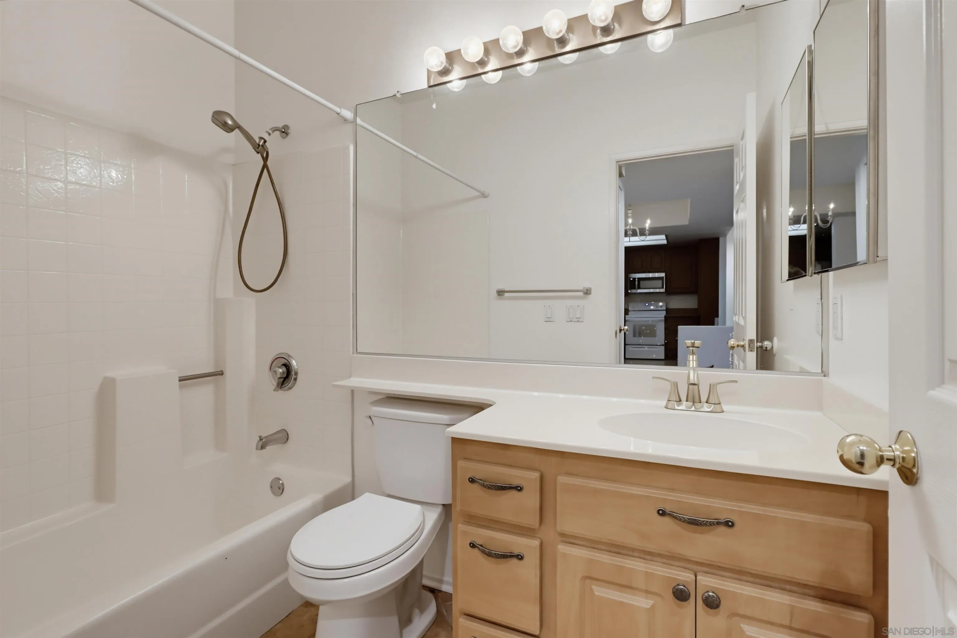Photo #20: 260019443 Listing: Photo #20