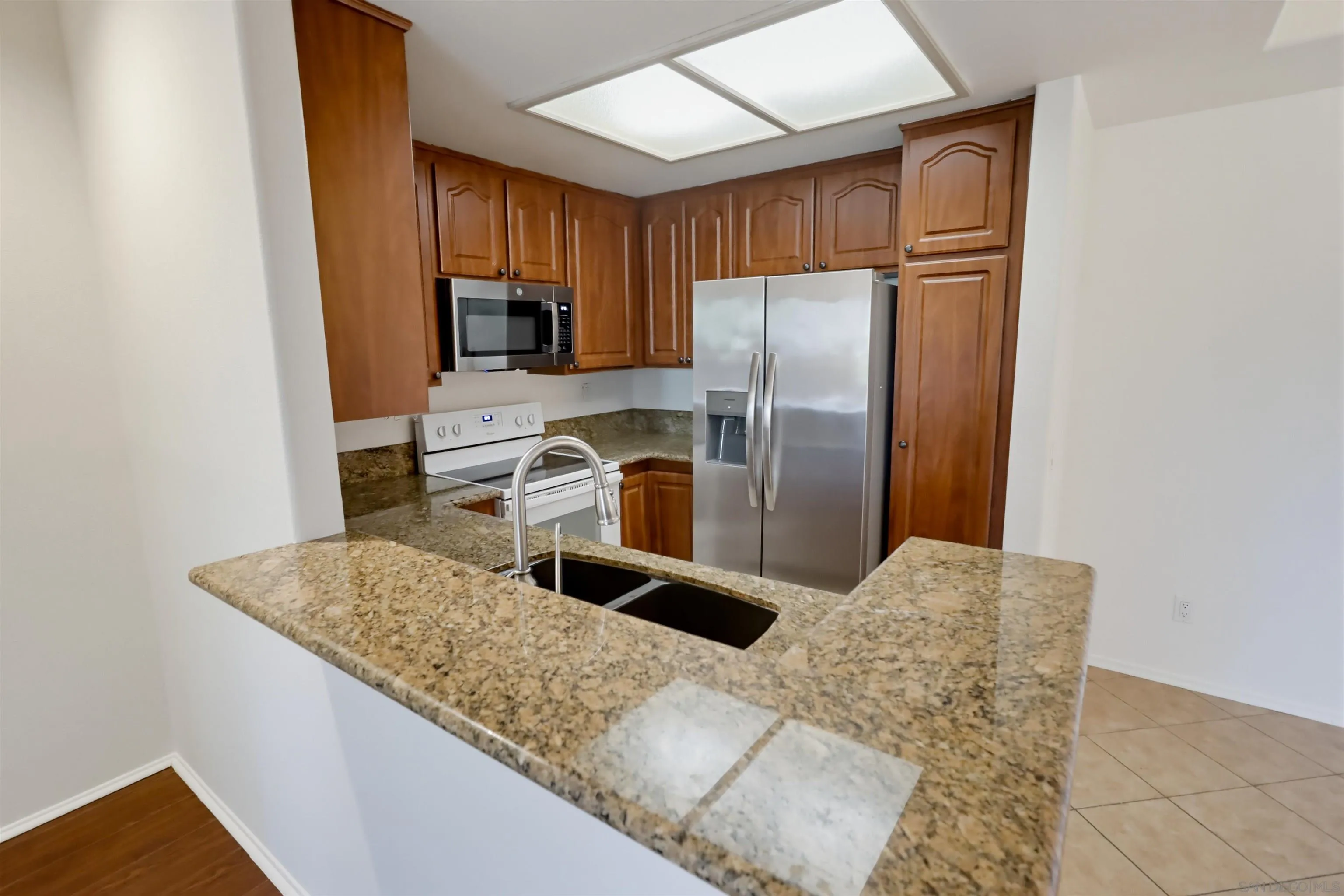 Photo #8: 260019443 Listing: Photo #8