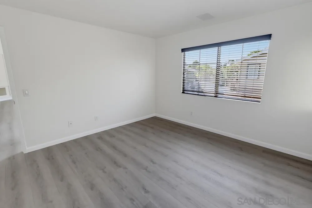 2062 Azure Unit 8, CHULA VISTA, CA 91915 - Photo 4 of 35, Chula Vista, CA