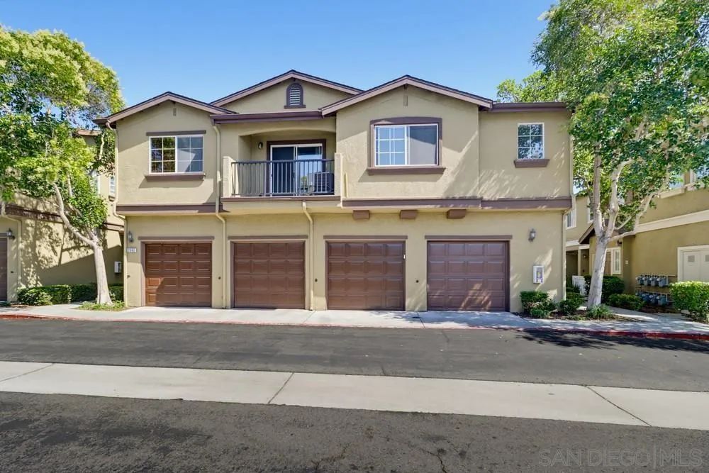 2062 Azure Unit 8, CHULA VISTA, CA 91915 - Main photo, Chula Vista, CA