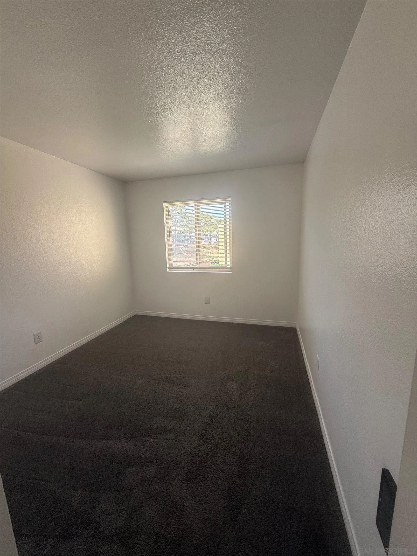 Photo #7: 260019449 Listing: Photo #7