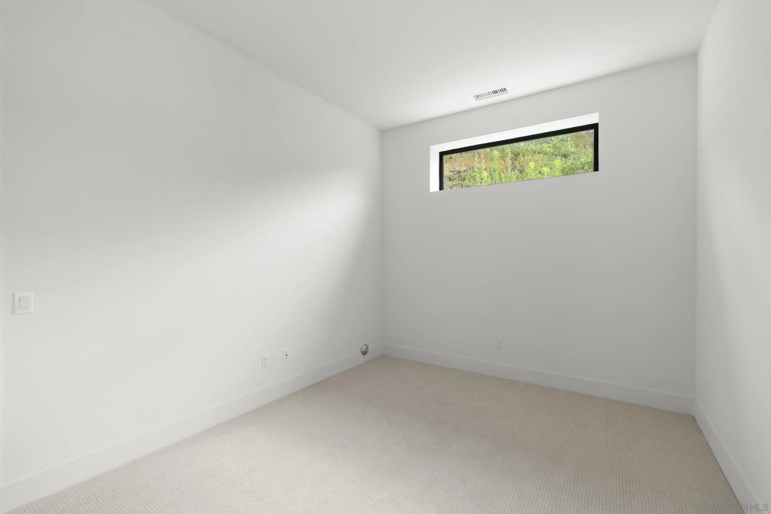 https://cdn.realtyfeed.com/cdn/127/260019450/203d957578091fd309fb2aea70540f88.webp