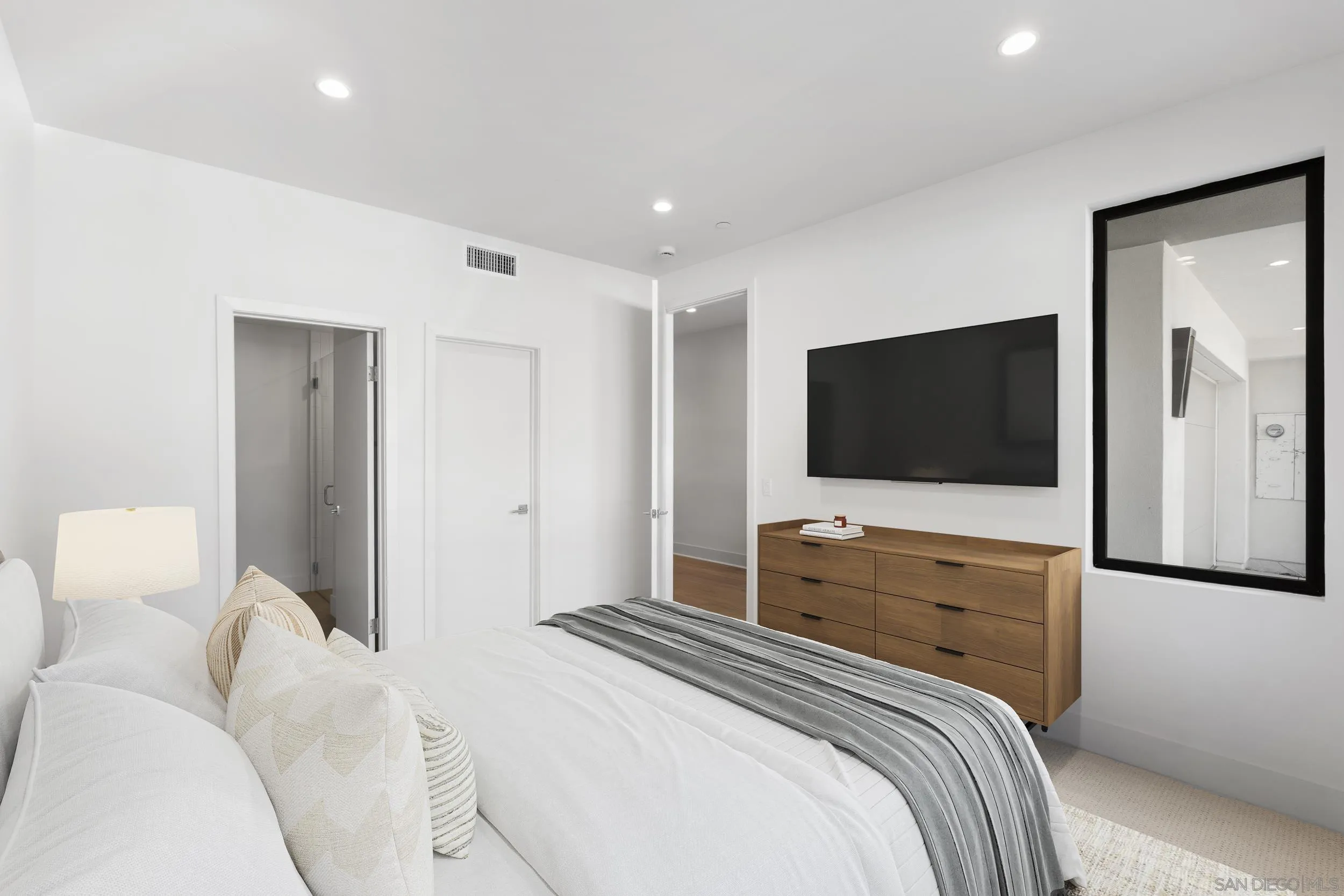 4835 Academy St, San Diego, CA 92109 - Photo 5 of 64, San Diego, CA