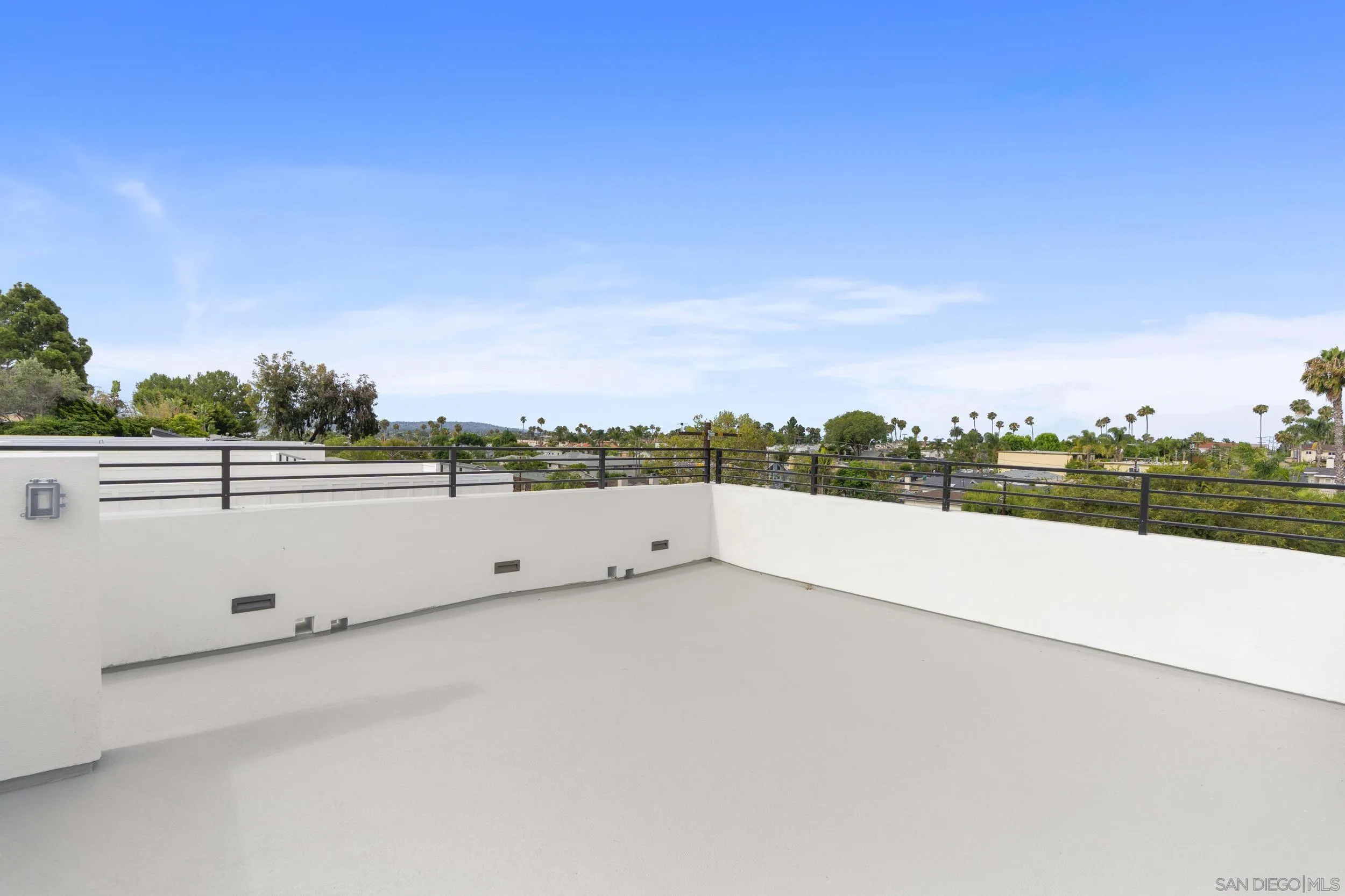 https://cdn.realtyfeed.com/cdn/127/260019450/b4d506e97a419a063be39ef6dba8e1e9.webp