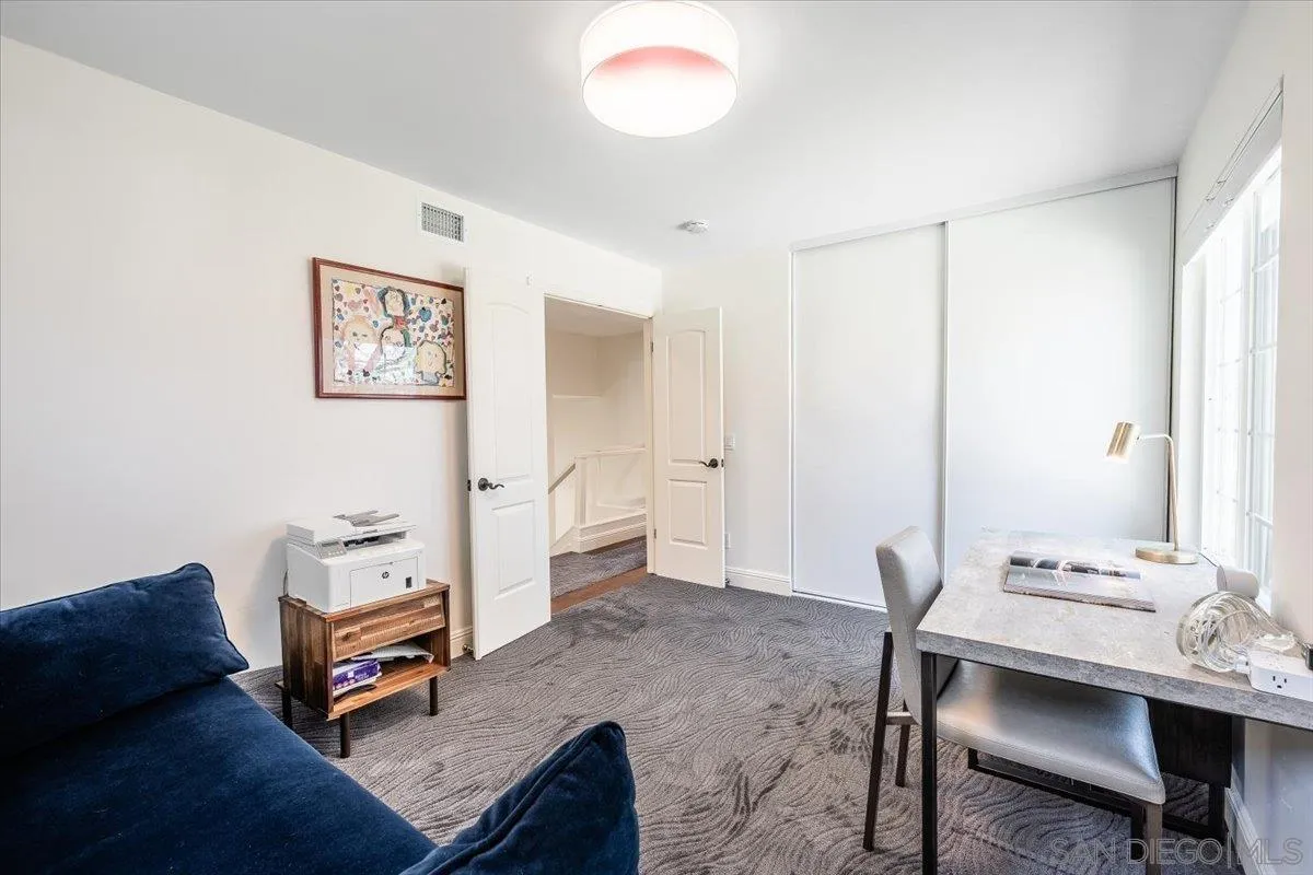 https://cdn.realtyfeed.com/cdn/127/260019452/0b91cbc5a3064592ba855b0997e30375.webp