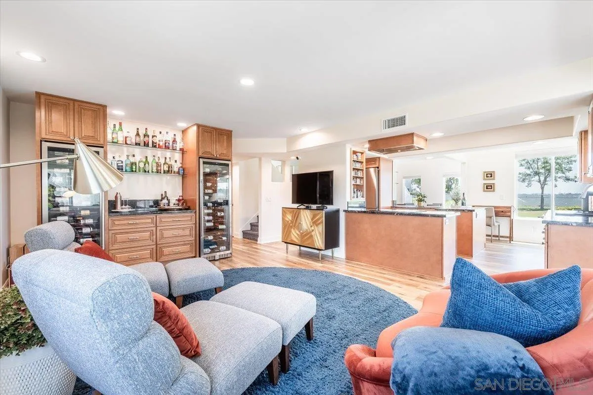 https://cdn.realtyfeed.com/cdn/127/260019452/2bb3dd4e50c550e79fafb786e2e771e8.webp