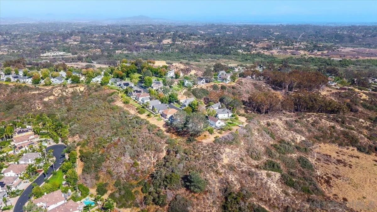 https://cdn.realtyfeed.com/cdn/127/260019452/7338b61e379ce2d1ce0c5d141009d666.webp