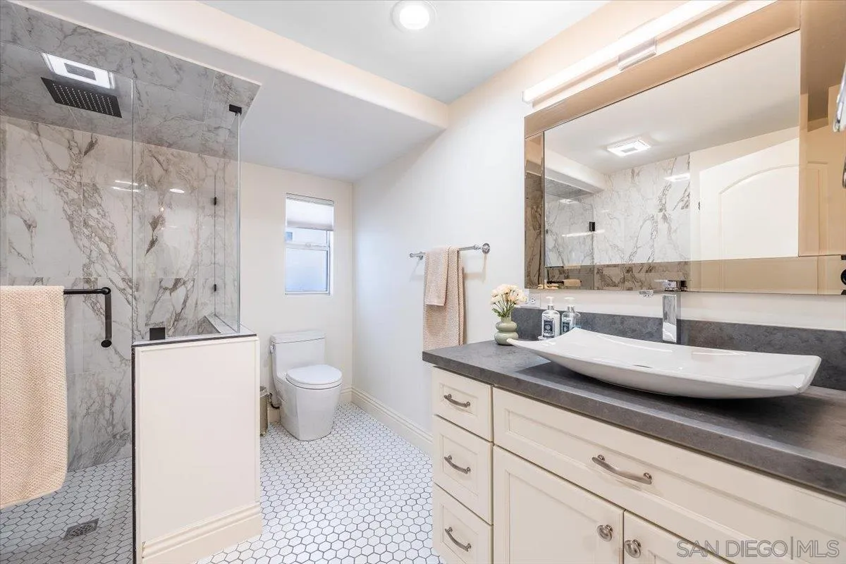 https://cdn.realtyfeed.com/cdn/127/260019452/b3a012d09c461efd313d50e670eb237d.webp