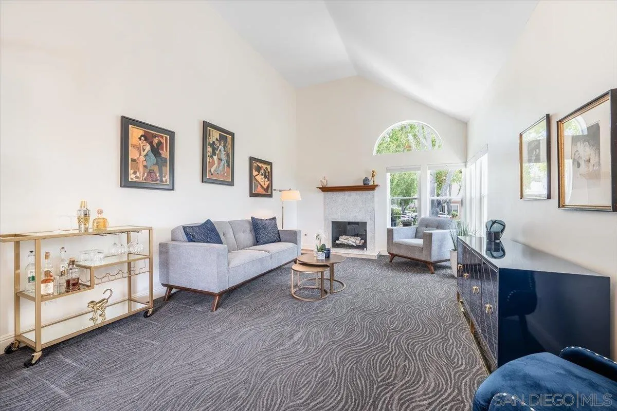 https://cdn.realtyfeed.com/cdn/127/260019452/c9de87ef3b4450bcbc33a9e4c0a3e8bc.webp