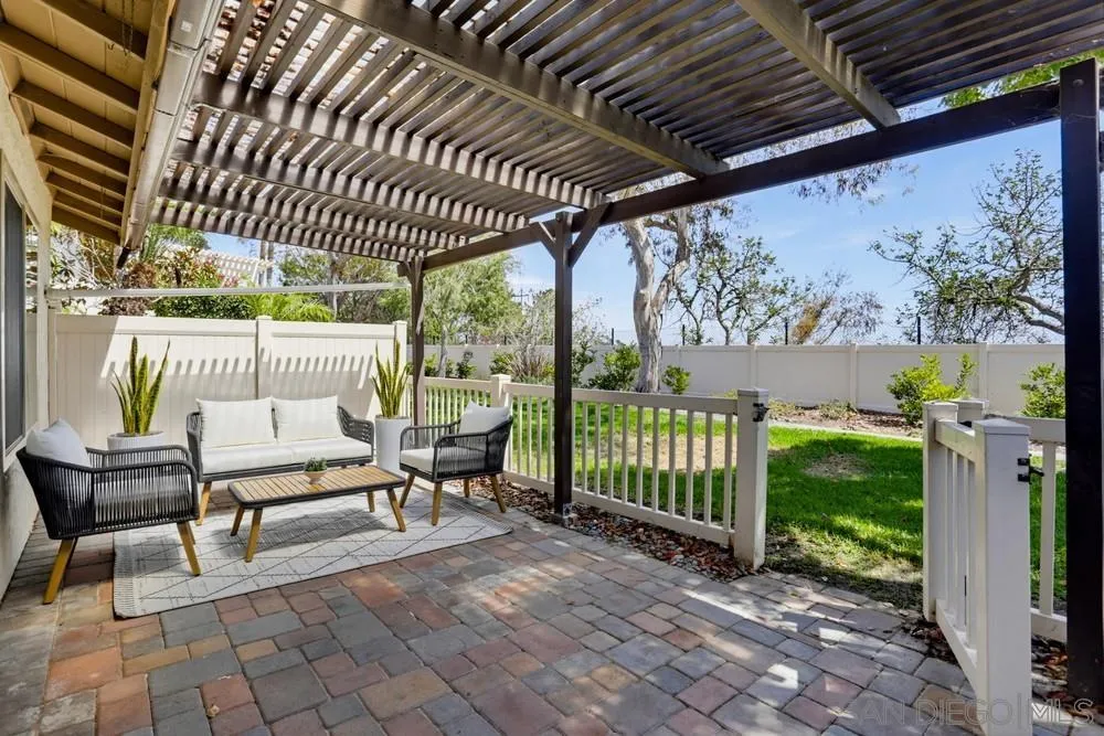 Photo #7: 260019453 Listing: Photo #7