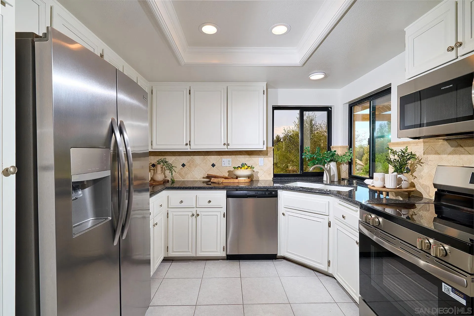 Photo #11: 260019454 Listing: Photo #11