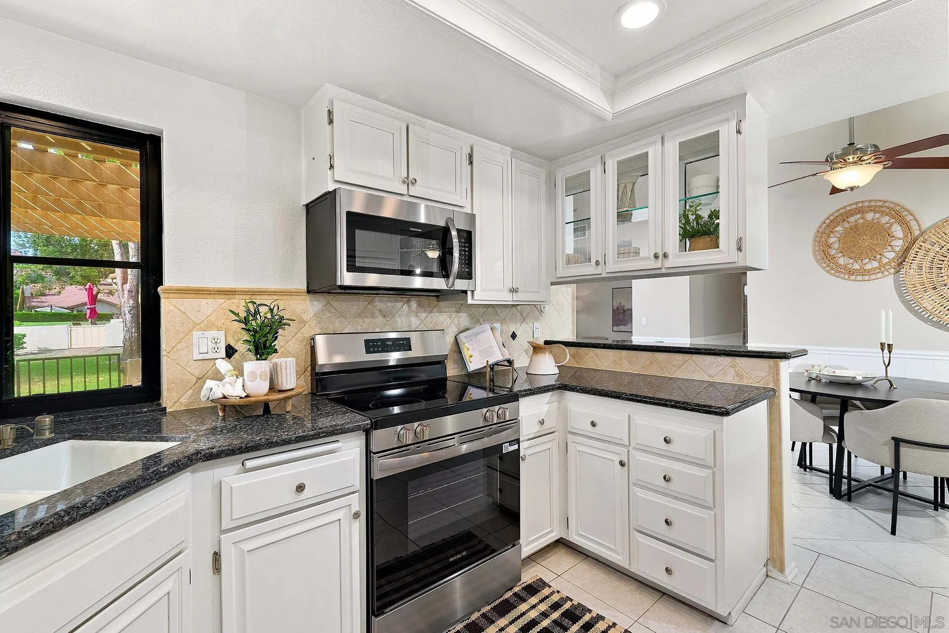 Photo #12: 260019454 Listing: Photo #12